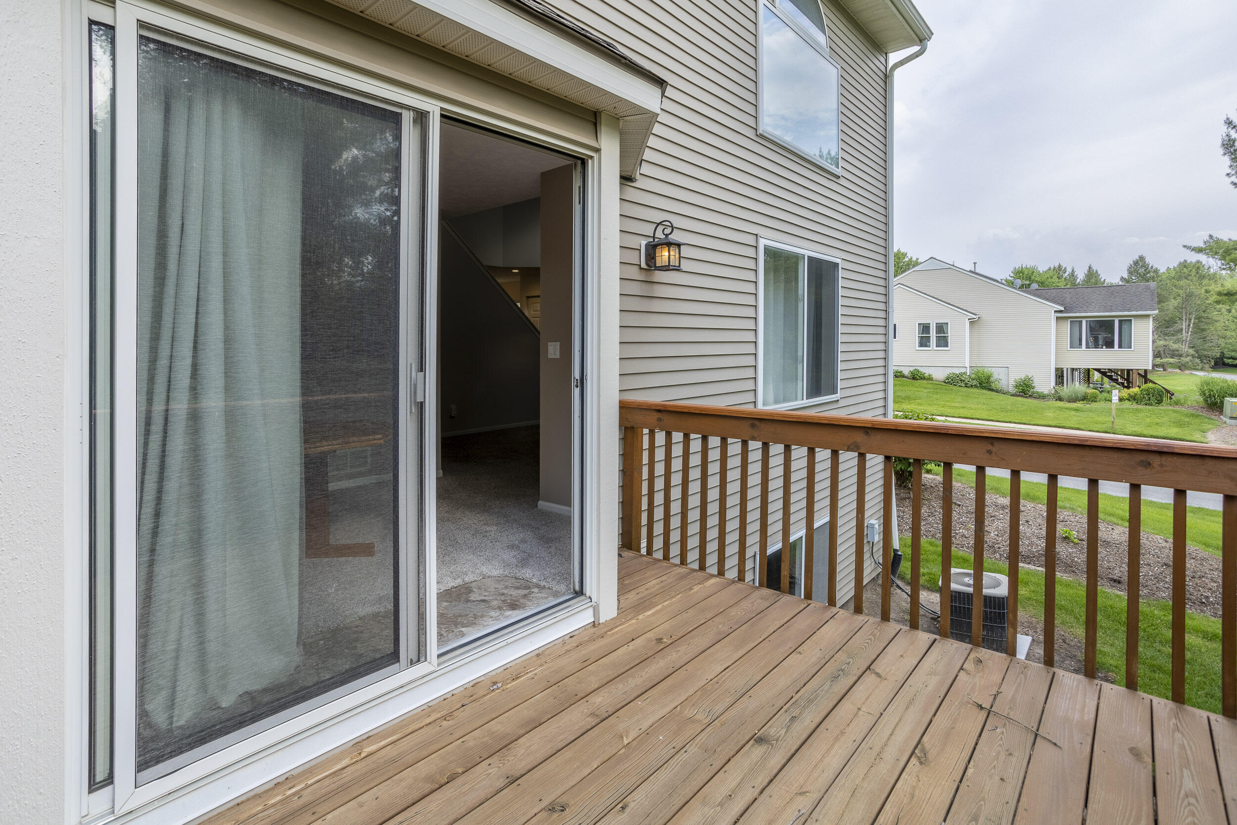 3731 Old Elm Drive SE Grand Rapids MI 49512