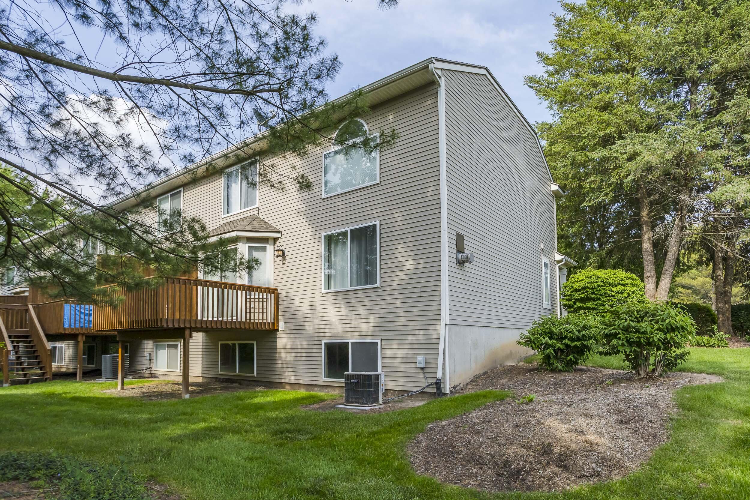 3731 Old Elm Drive SE Grand Rapids MI 49512
