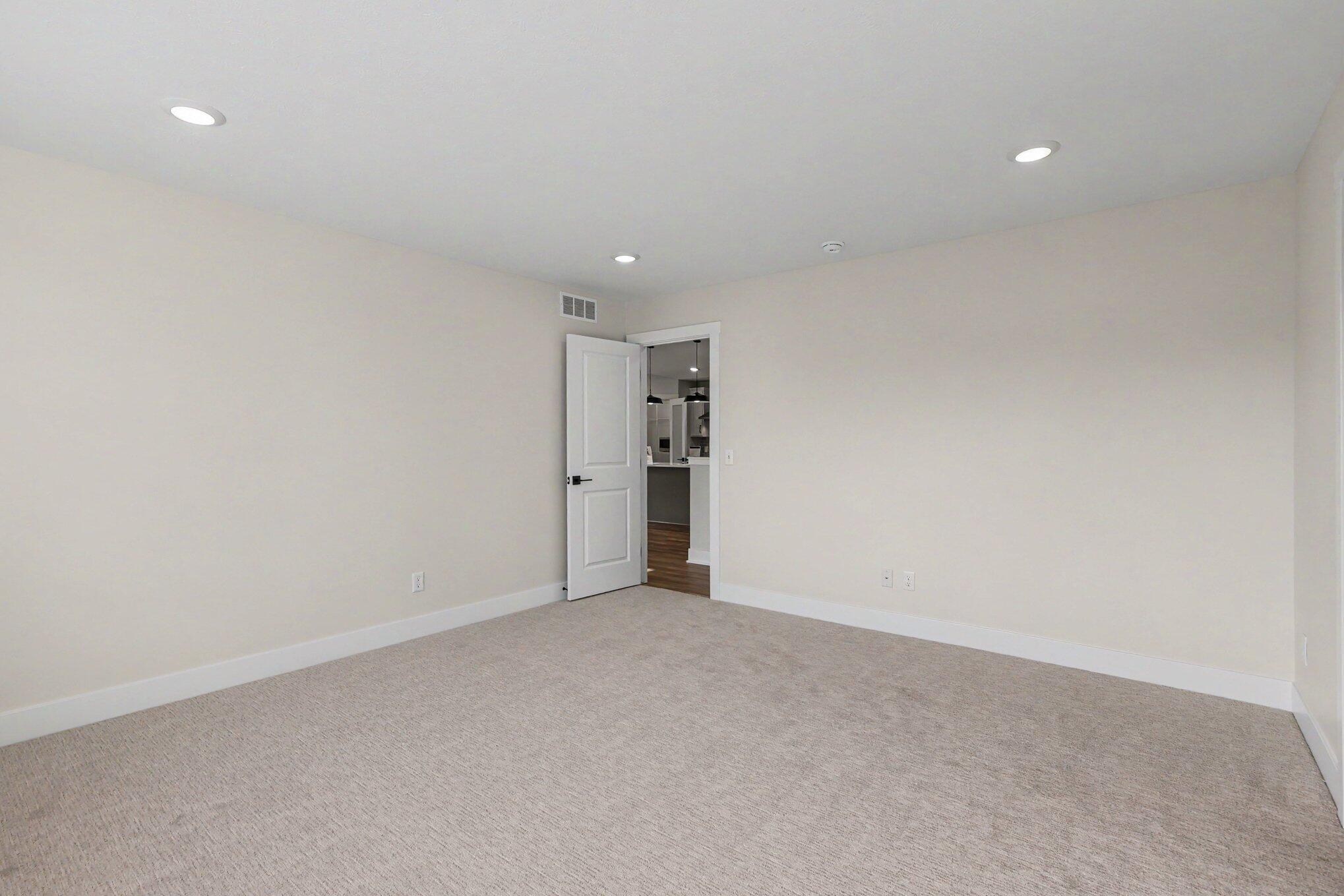 6595 Bellflower Drive Zeeland MI 49464
