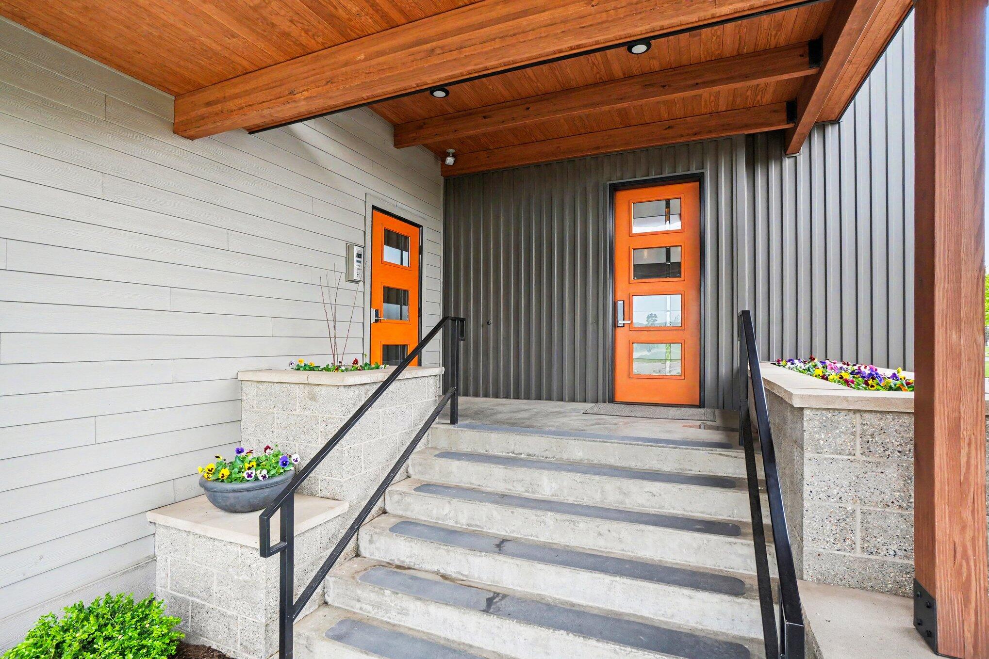 110 Central Avenue Holland MI 49423