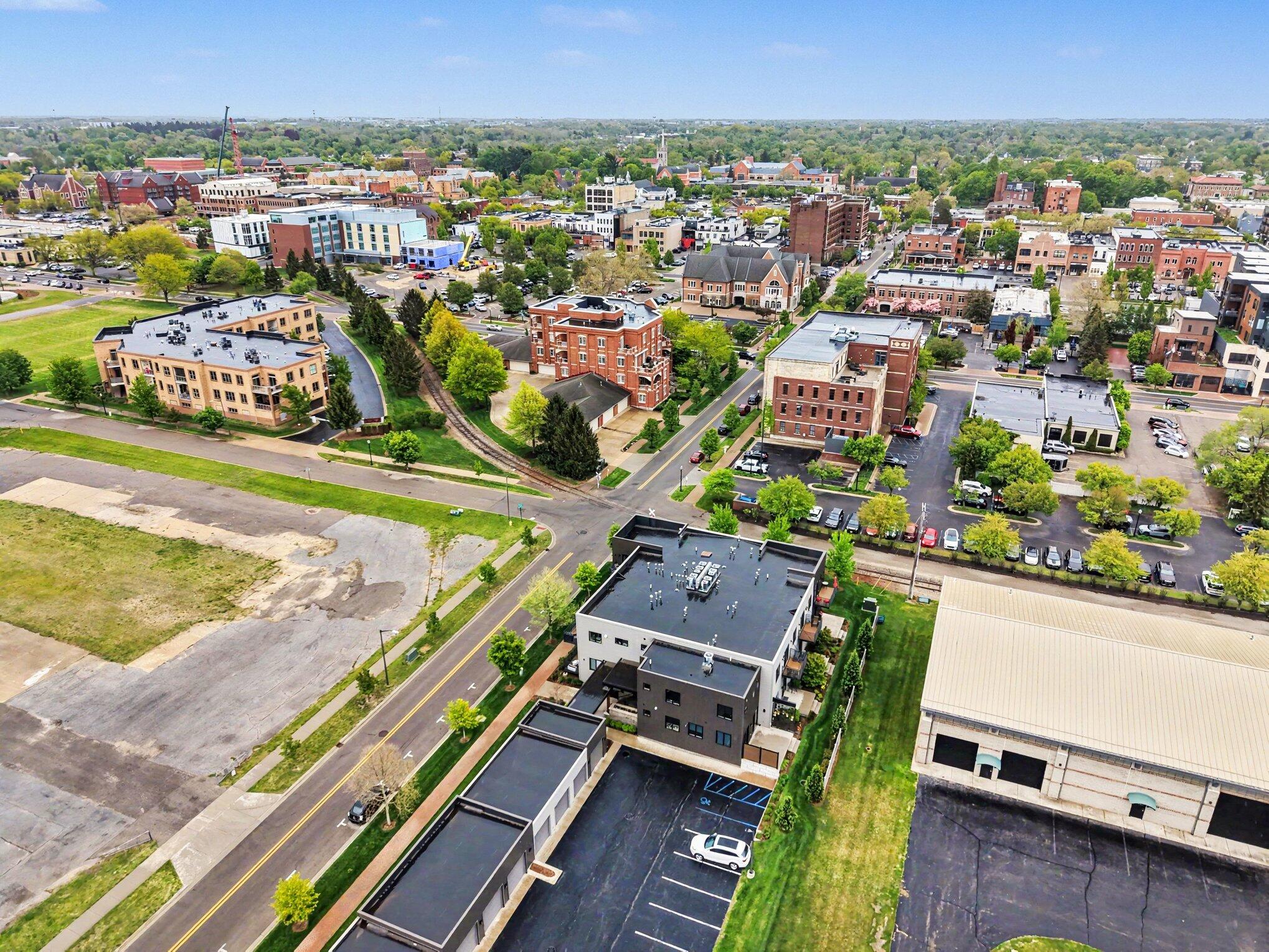 110 Central Avenue Holland MI 49423