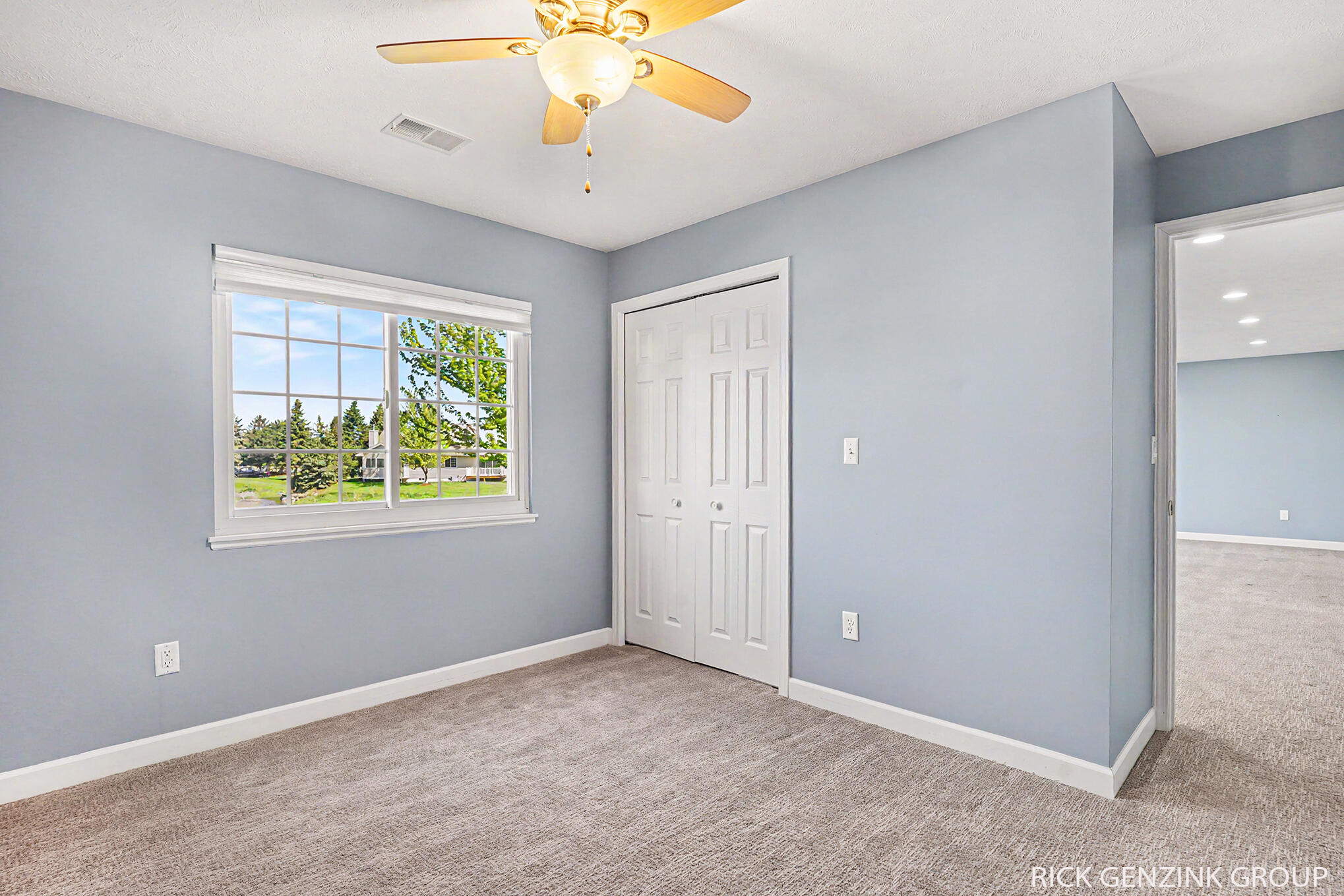 1103 Fountain View Circle Holland MI 49423