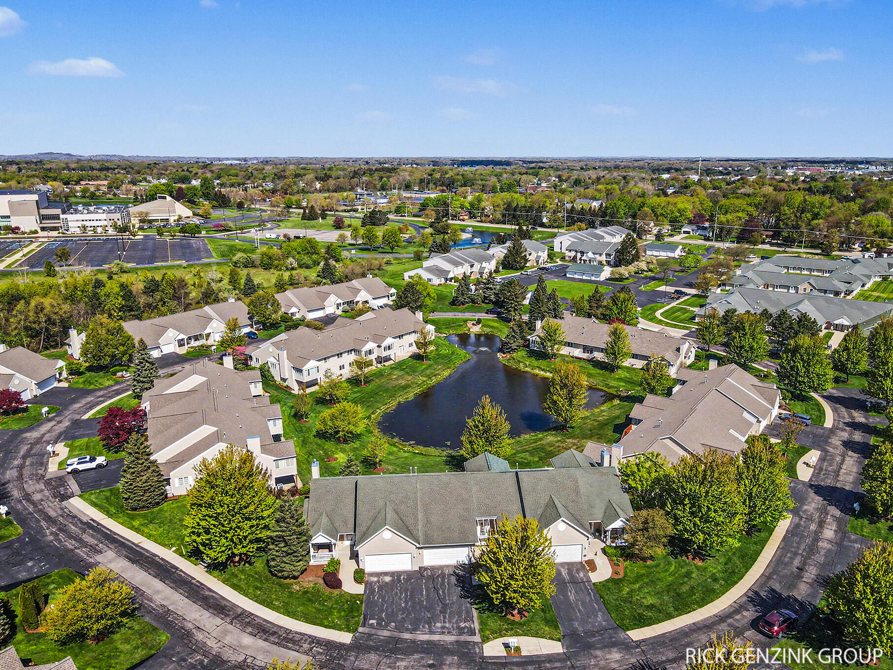 1103 Fountain View Circle Holland MI 49423