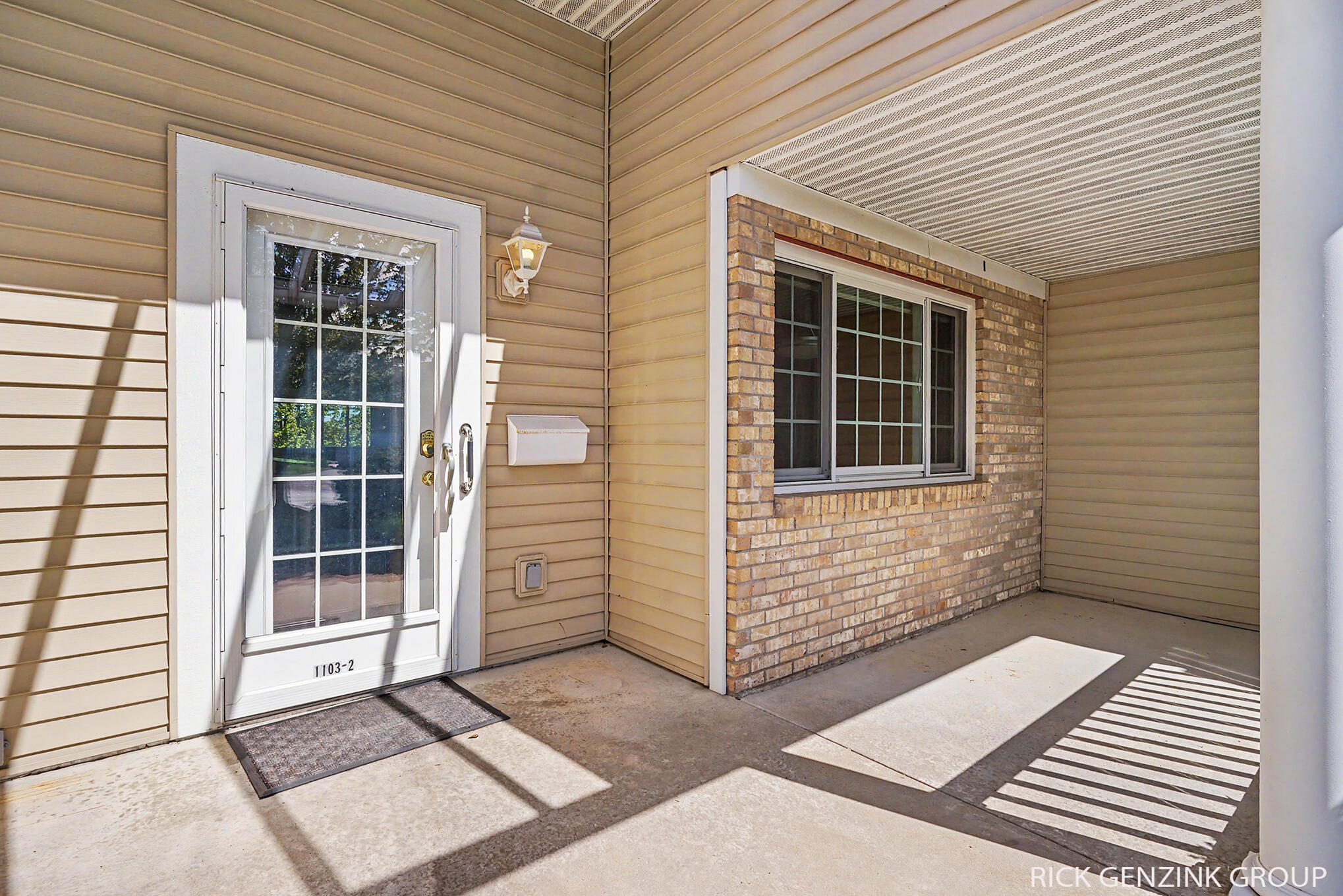 1103 Fountain View Circle Holland MI 49423
