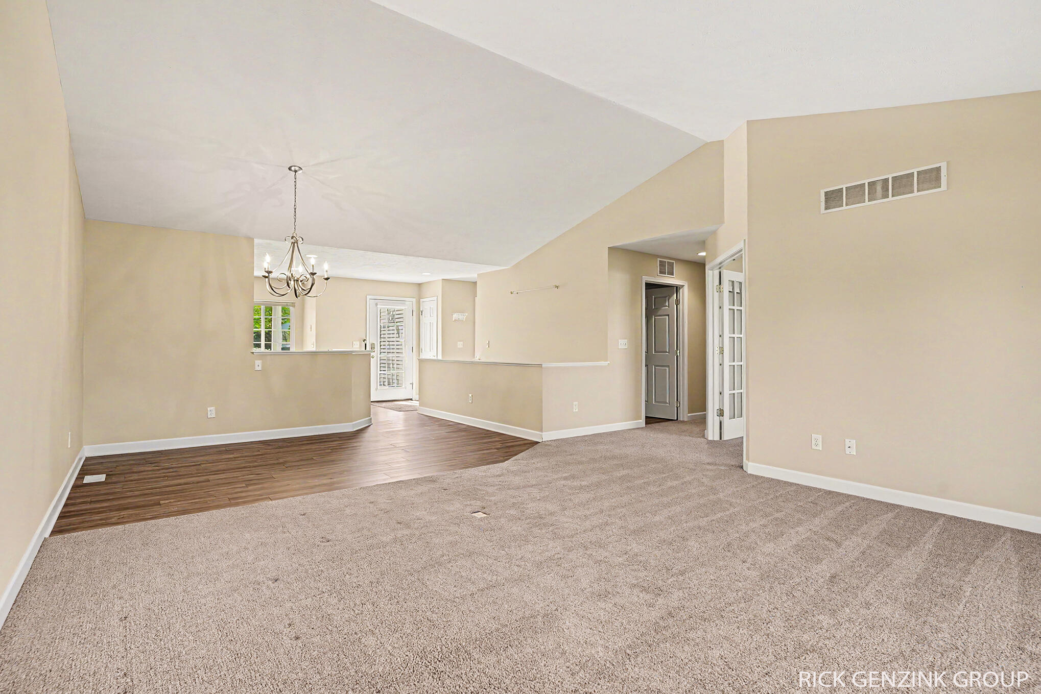 1103 Fountain View Circle Holland MI 49423