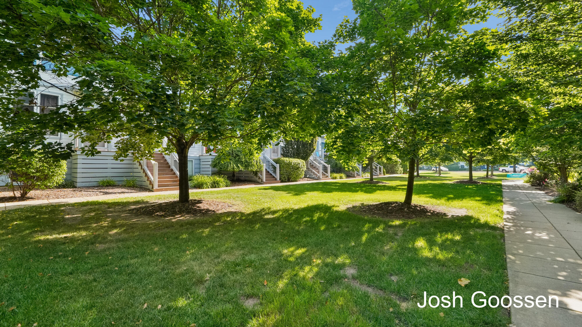 2106 Celadon Drive NE Grand Rapids MI 49525