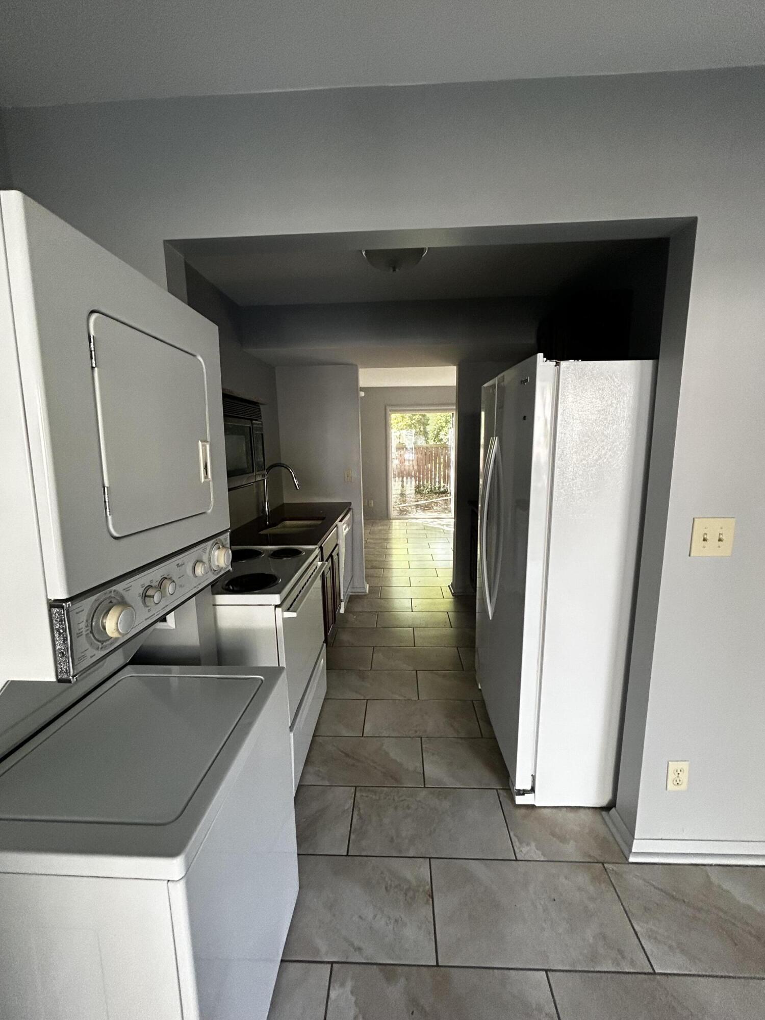 3647 Kenbrooke Court Kalamazoo MI 49006