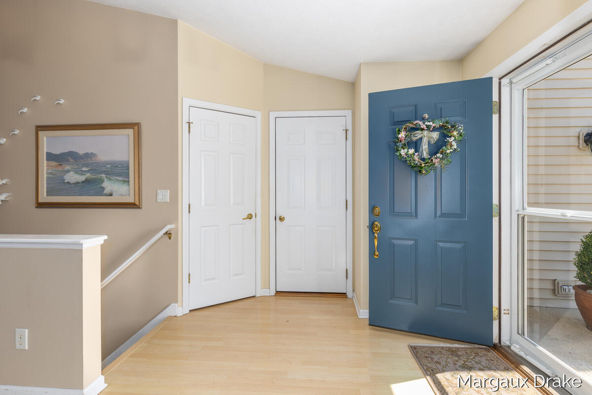 1946 Dunlin Court NE Grand Rapids MI 49505