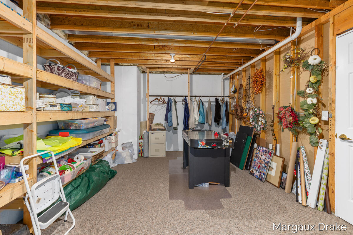 1946 Dunlin Court NE Grand Rapids MI 49505