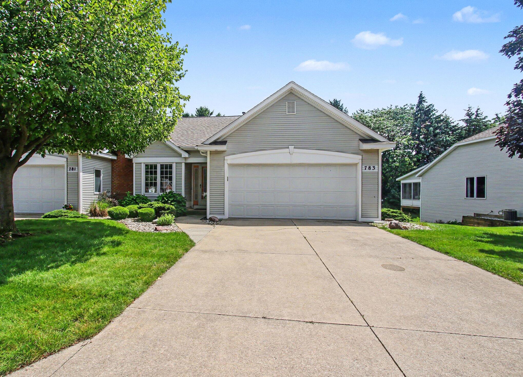 783 Holly Creek Drive Holland MI 49423