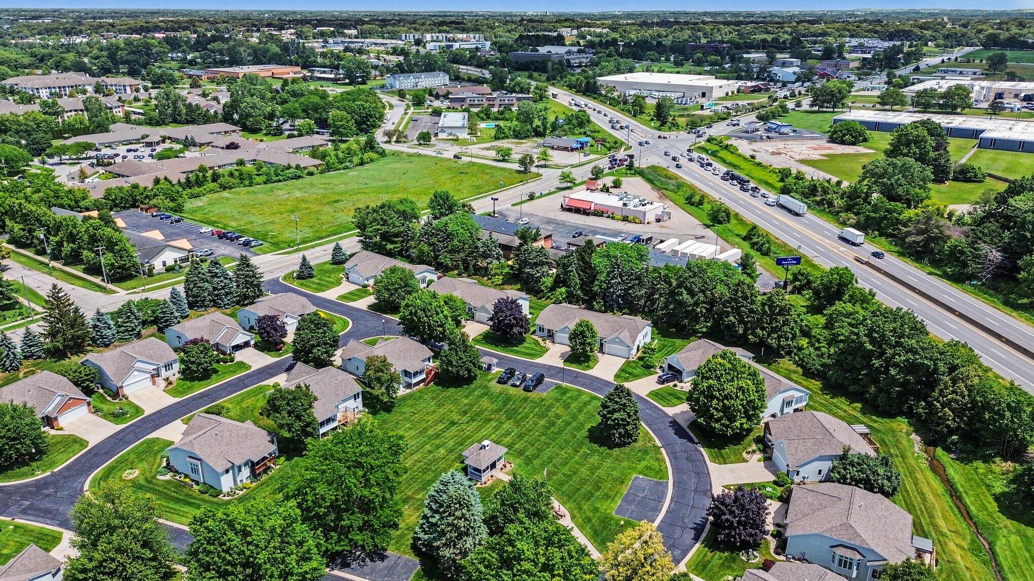 783 Holly Creek Drive Holland MI 49423