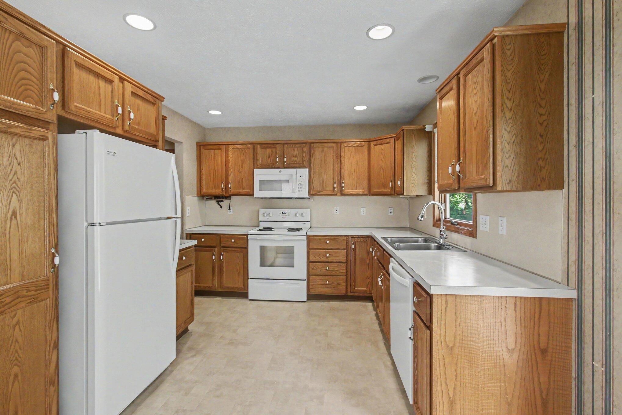 783 Holly Creek Drive Holland MI 49423