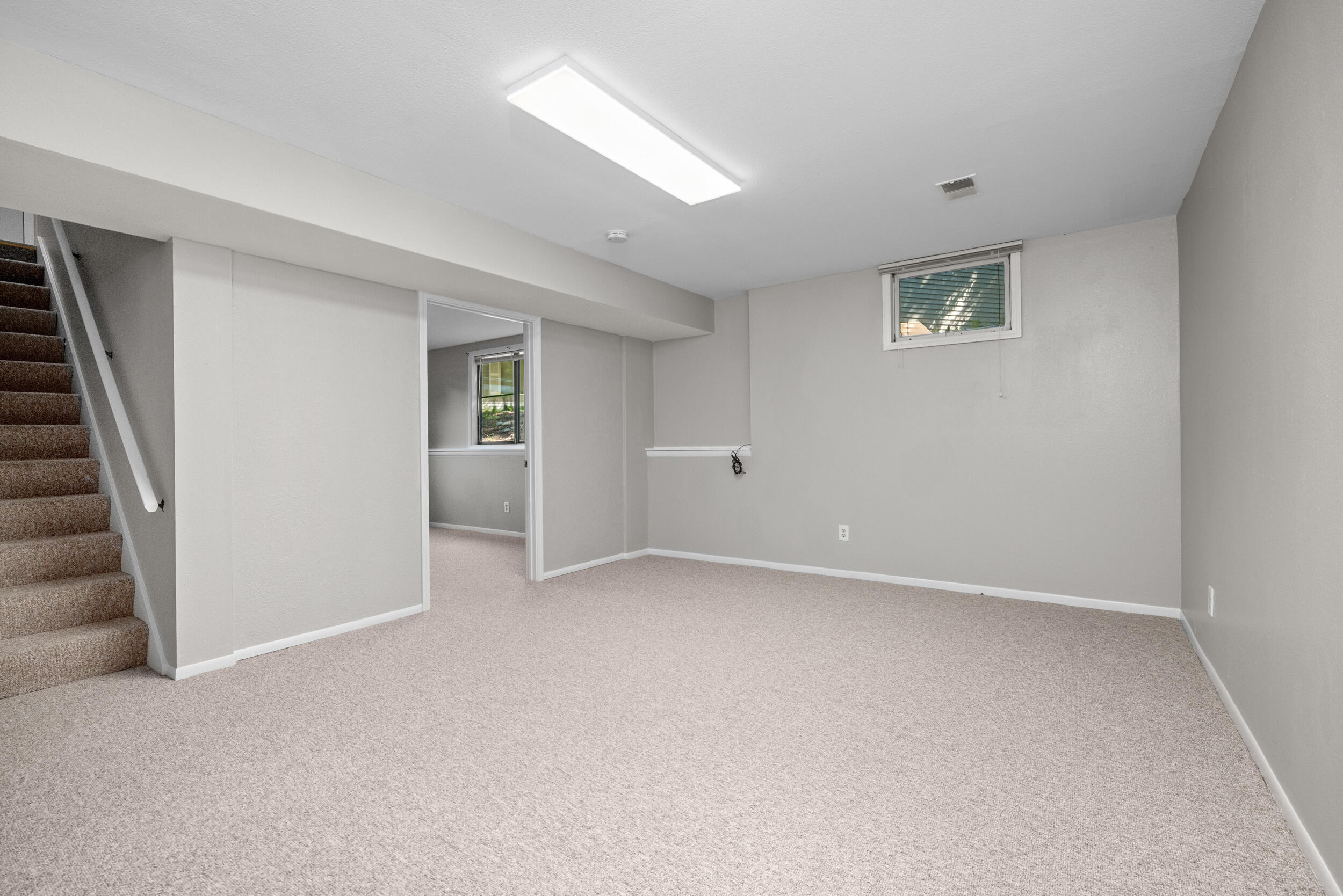 2967 Englewood Avenue SE Grand Rapids MI 49508