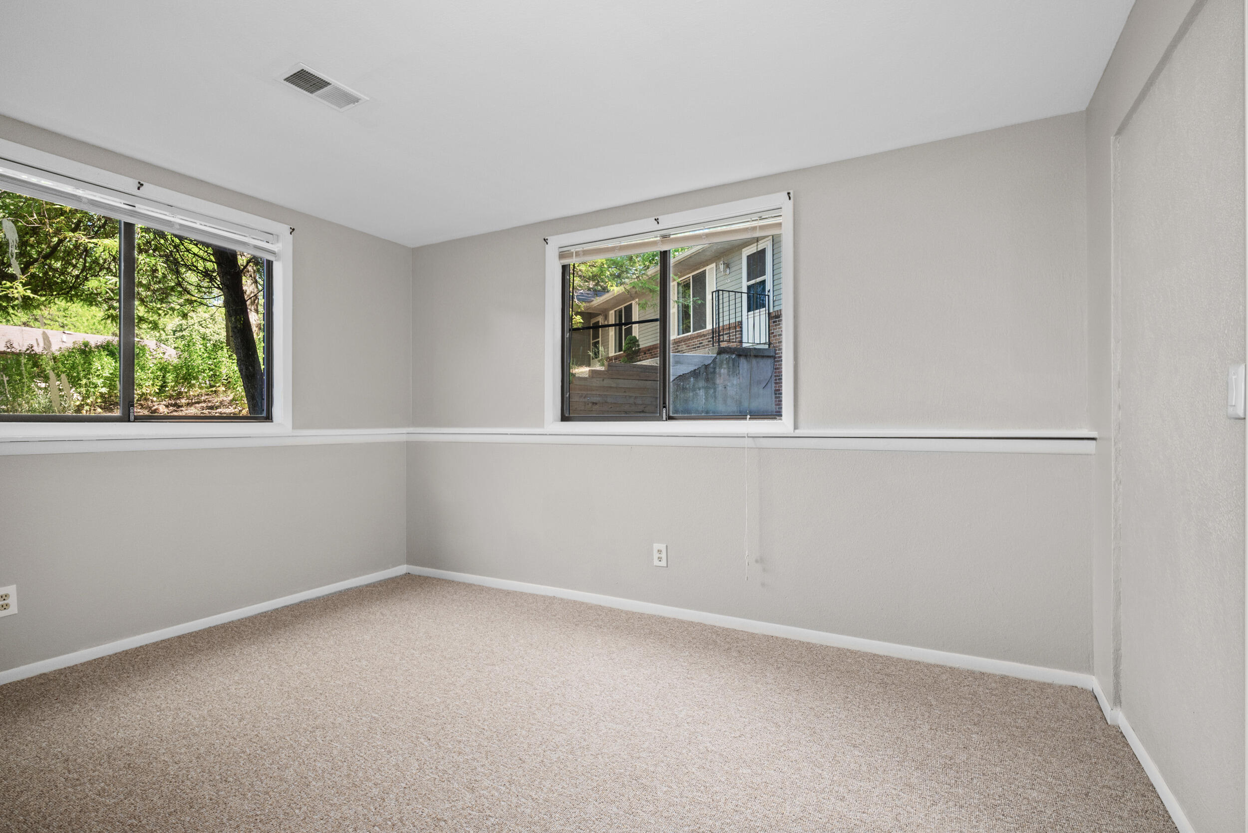 2967 Englewood Avenue SE Grand Rapids MI 49508