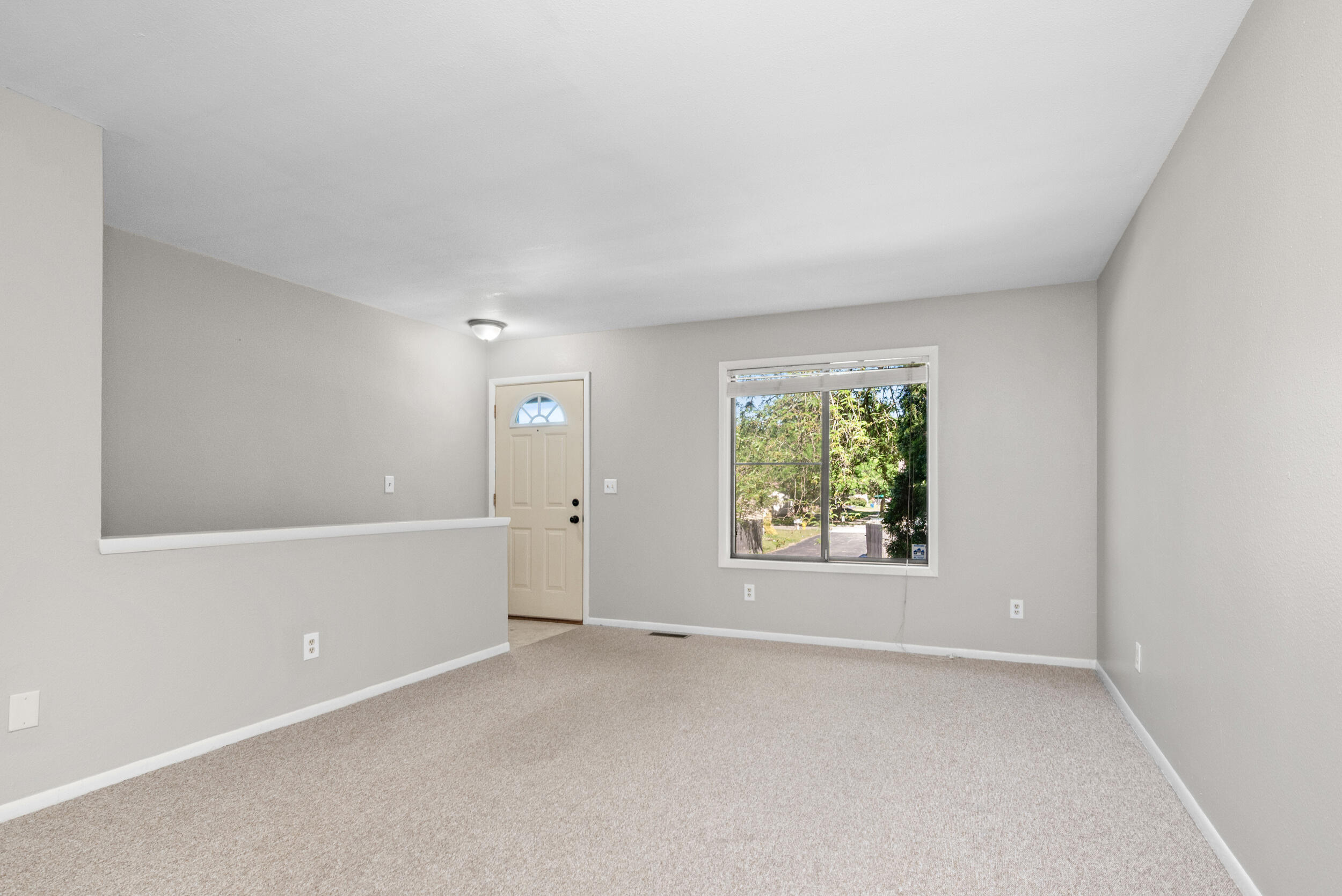2967 Englewood Avenue SE Grand Rapids MI 49508