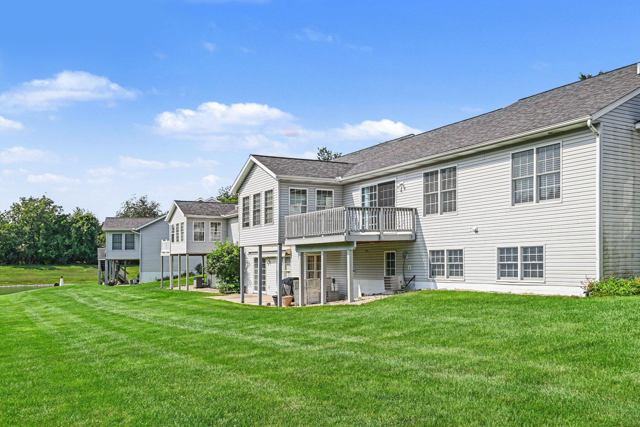 11286 Blue Heron Parkway Holland MI 49424