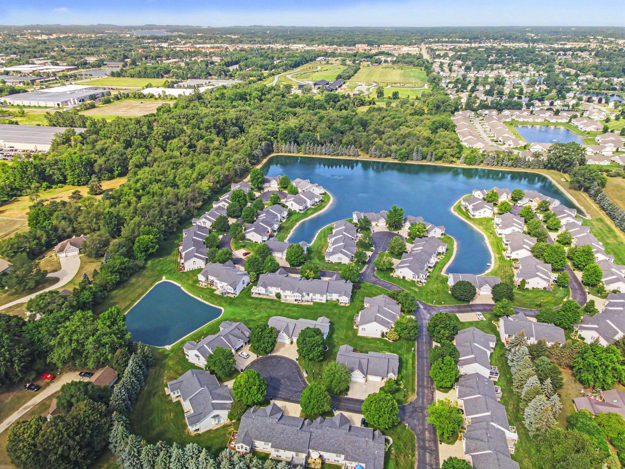 11286 Blue Heron Parkway Holland MI 49424