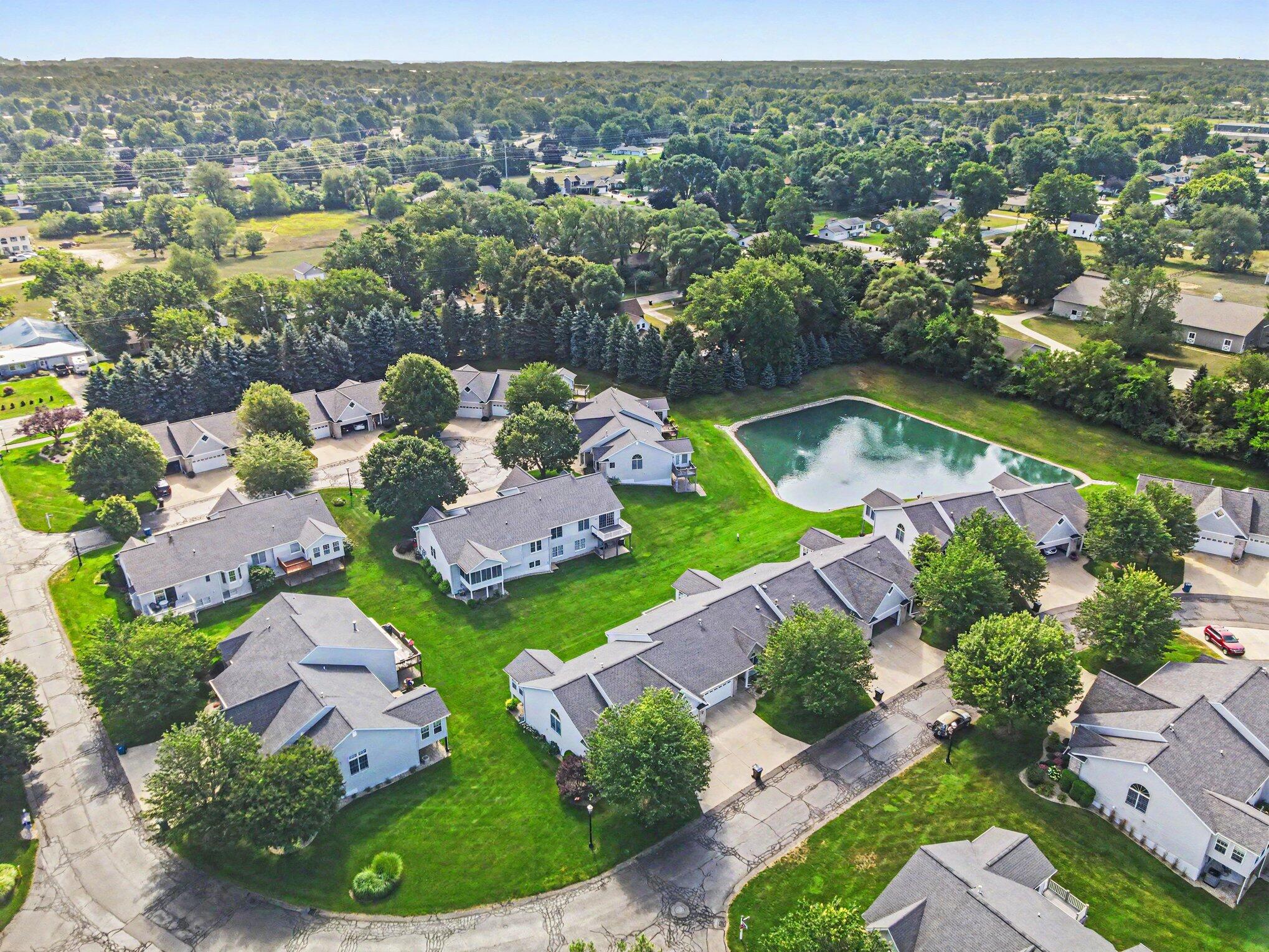 11286 Blue Heron Parkway Holland MI 49424