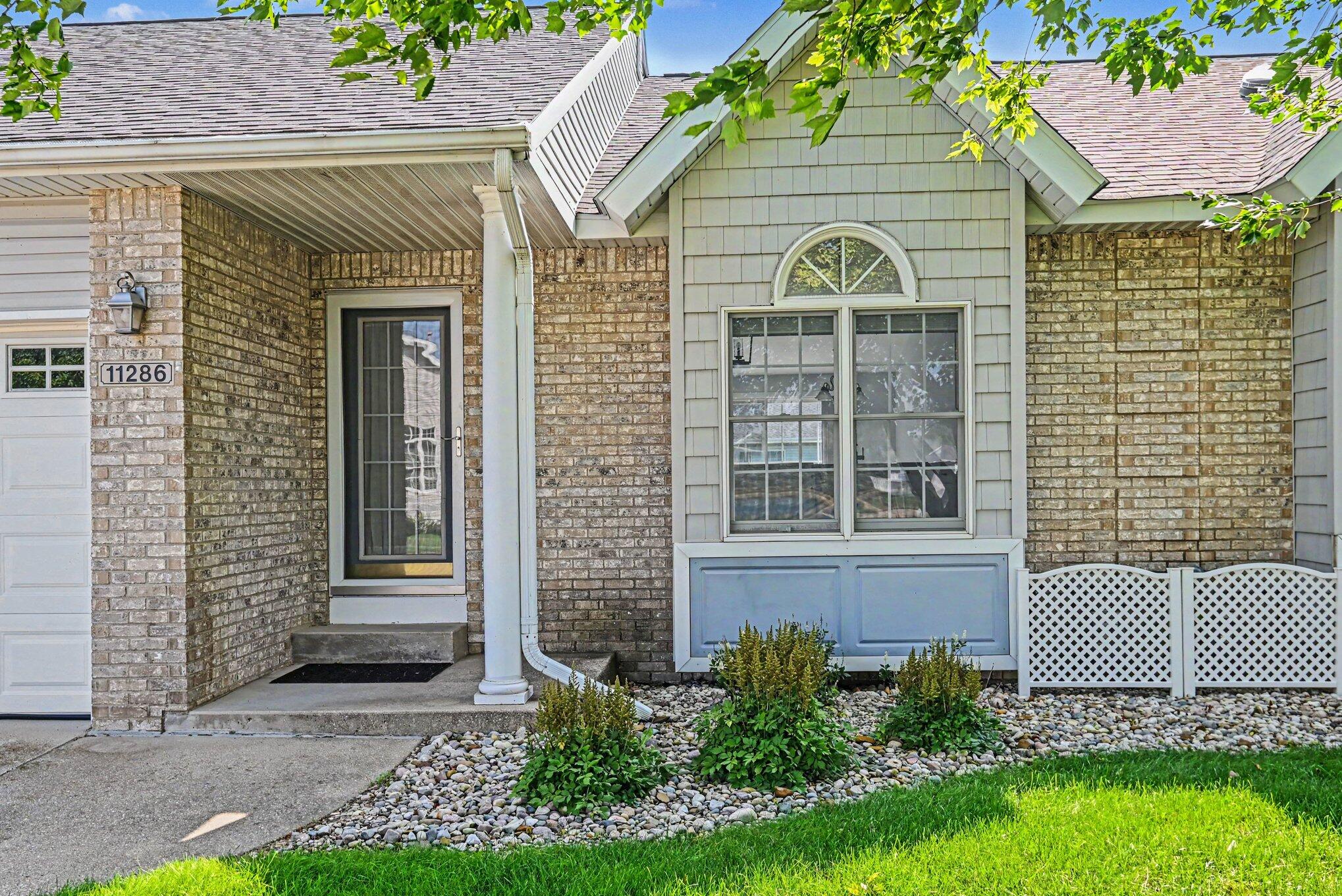 11286 Blue Heron Parkway Holland MI 49424