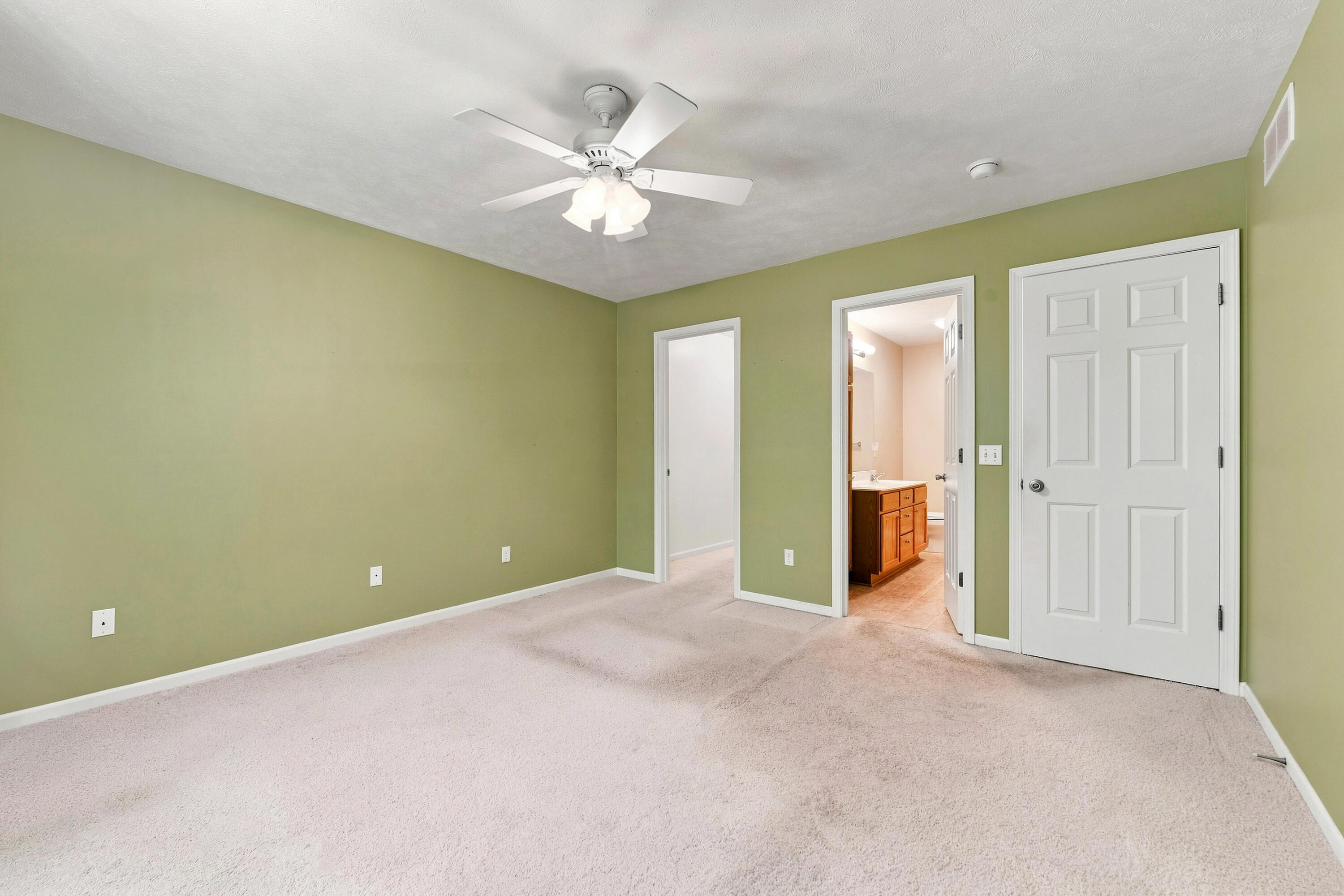 1364 Tanager Lane Kalamazoo MI 49009