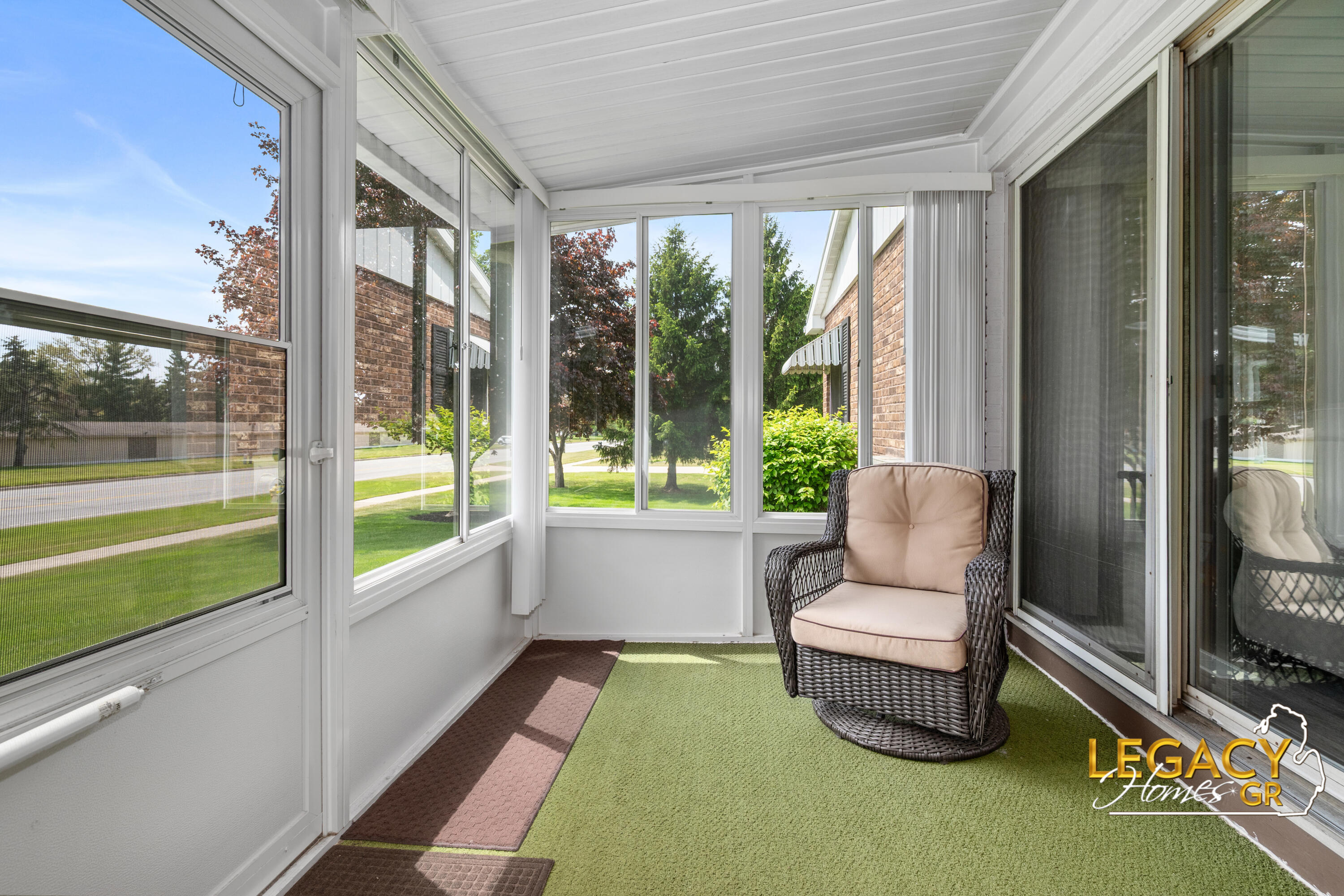 705 60th Street SE Grand Rapids MI 49548
