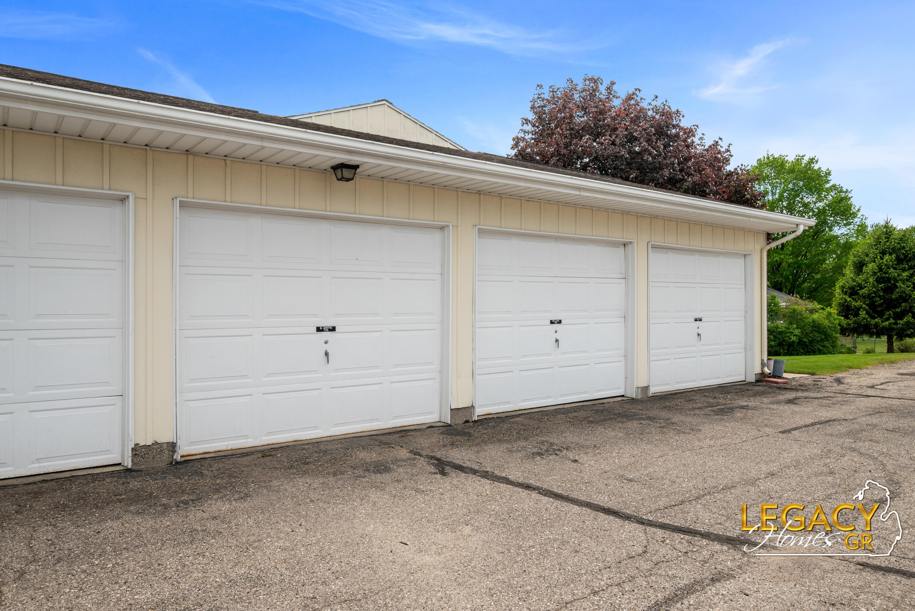 705 60th Street SE Grand Rapids MI 49548