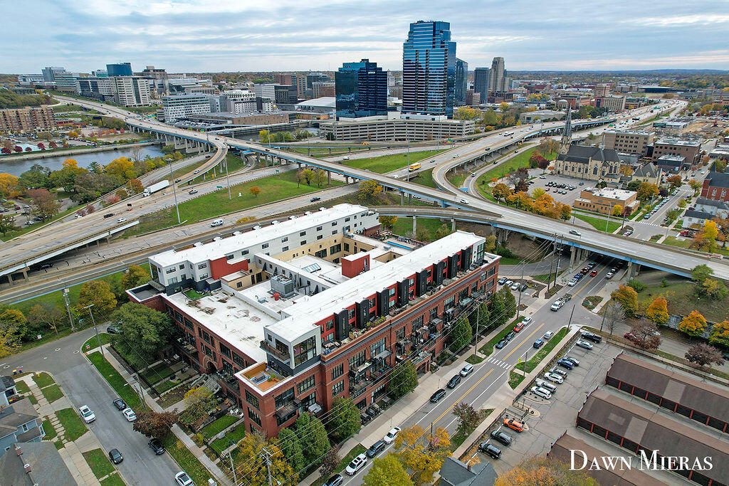 600 Broadway Avenue NW Grand Rapids MI 49504