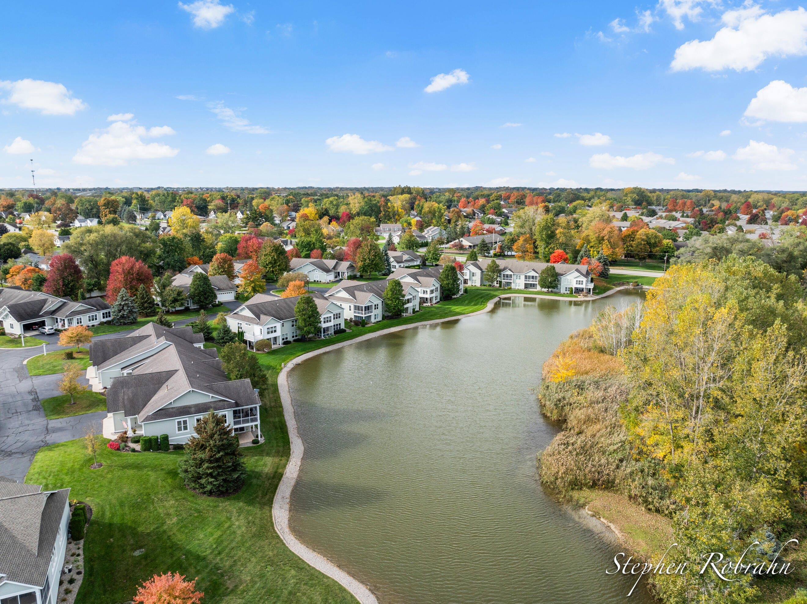 1751 N Trillium Circle Zeeland MI 49464