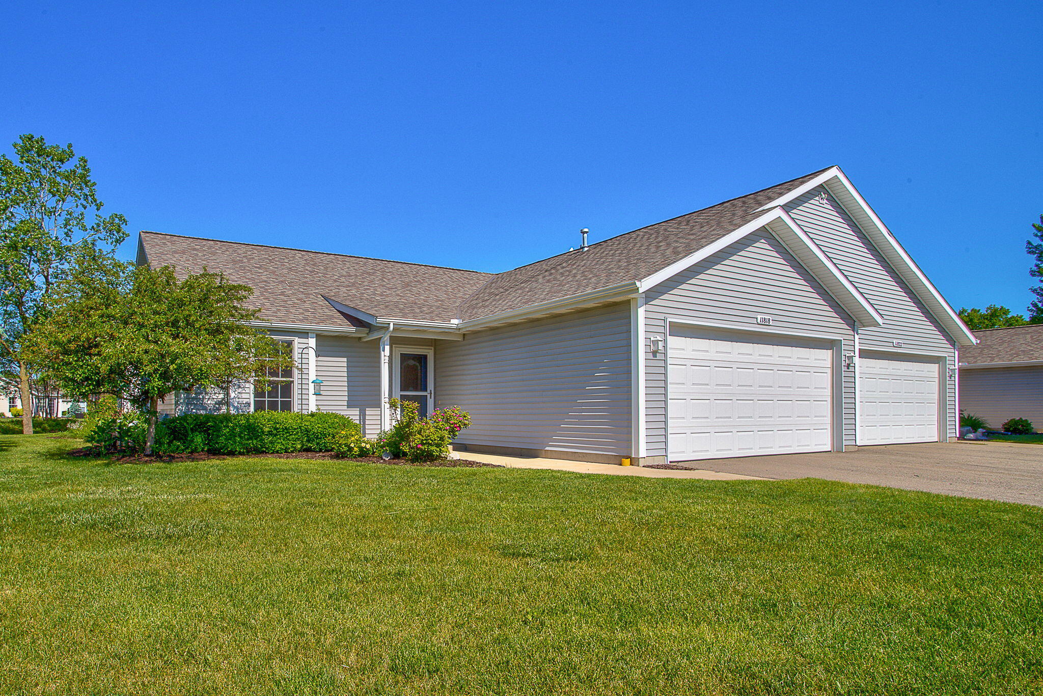 11818 Willow Wood North Holland MI 49424