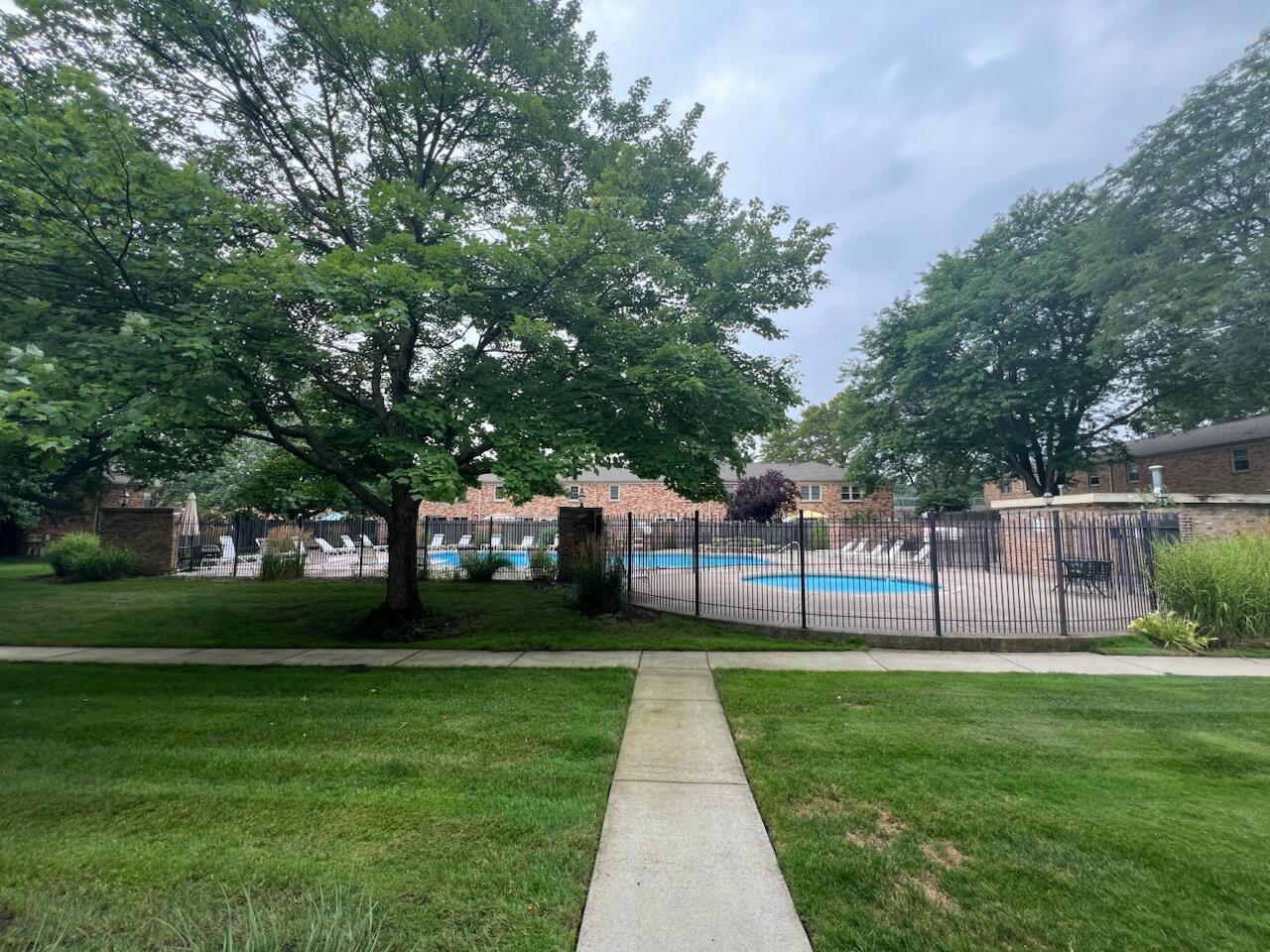 2505 Abbington Drive SE Grand Rapids MI 49506