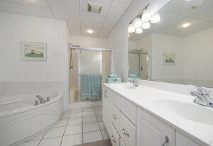 2964 Lakeshore Drive Muskegon MI 49441
