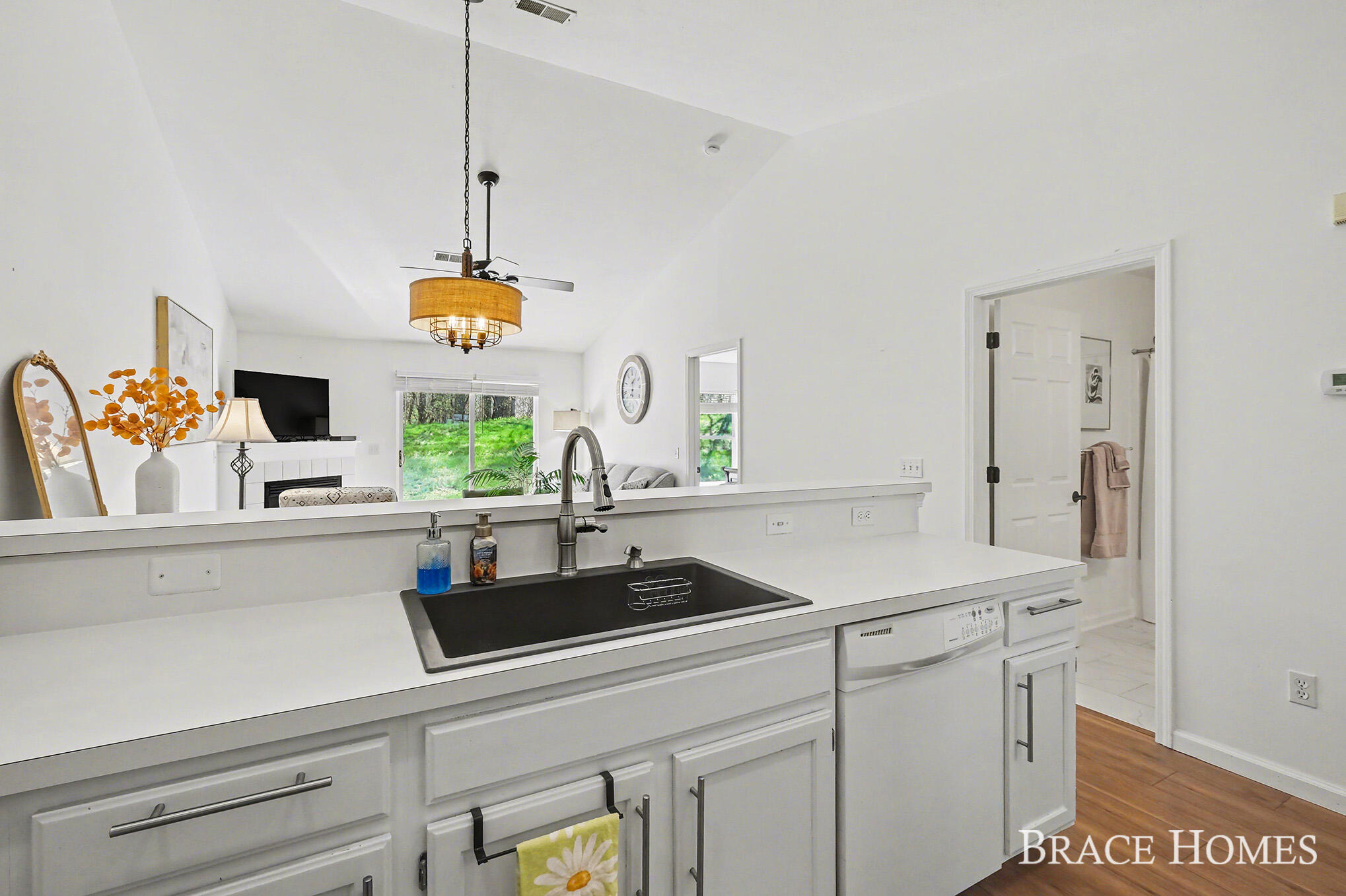 3369 Clear Vista Court NE Grand Rapids MI 49525