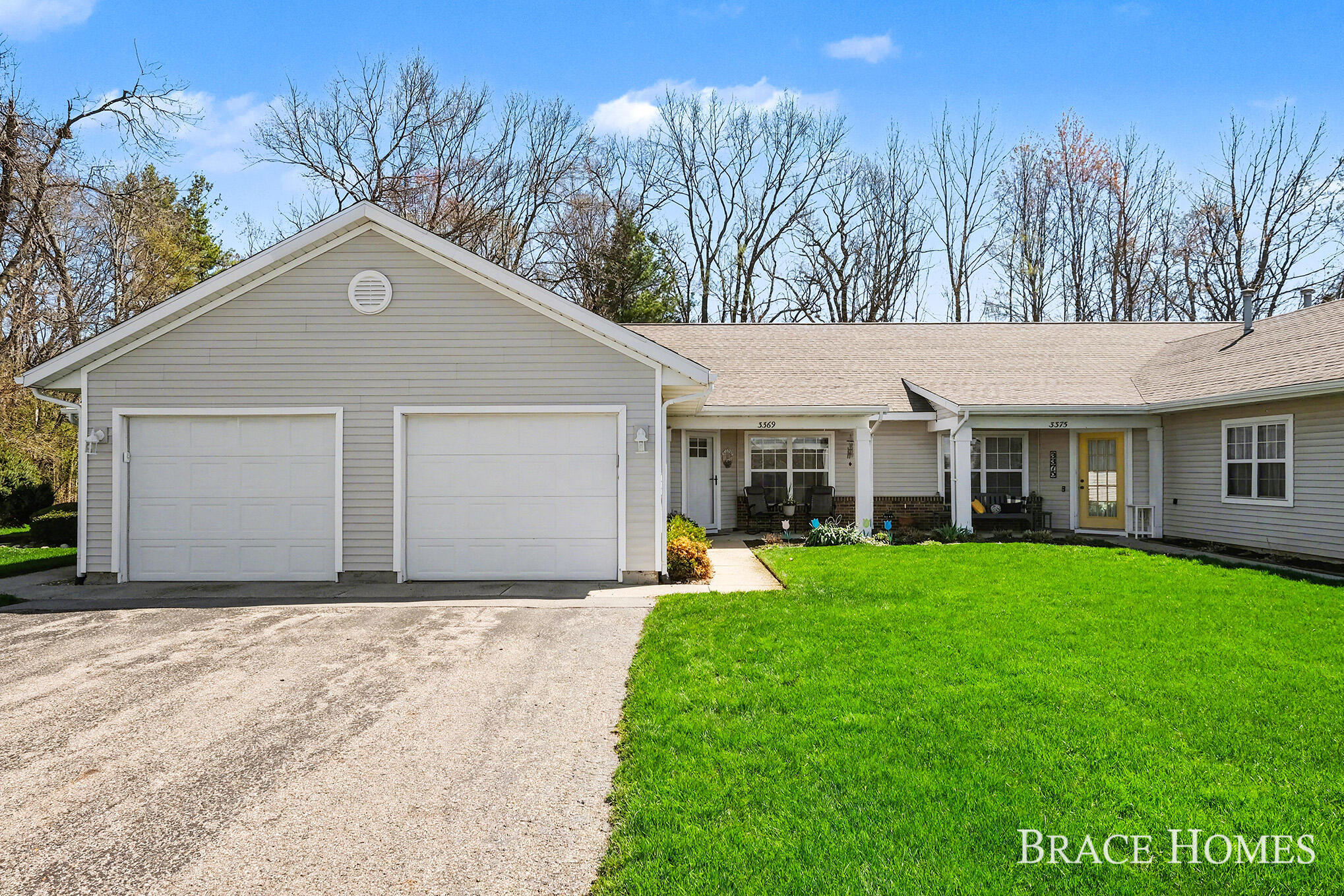 3369 Clear Vista Court NE Grand Rapids MI 49525