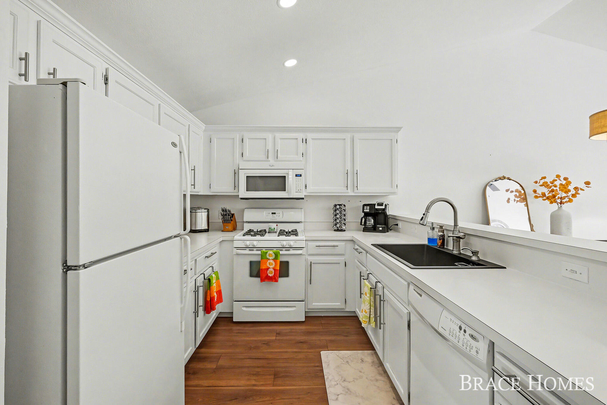 3369 Clear Vista Court NE Grand Rapids MI 49525