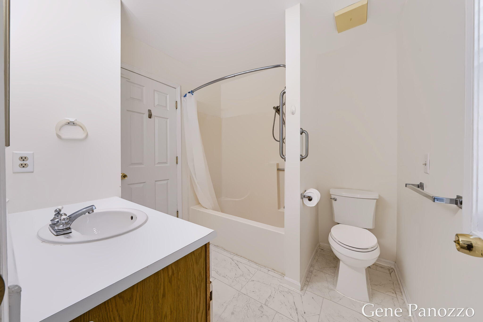 3924 Courtyard Pl SE 11 Grand Rapids MI 49546