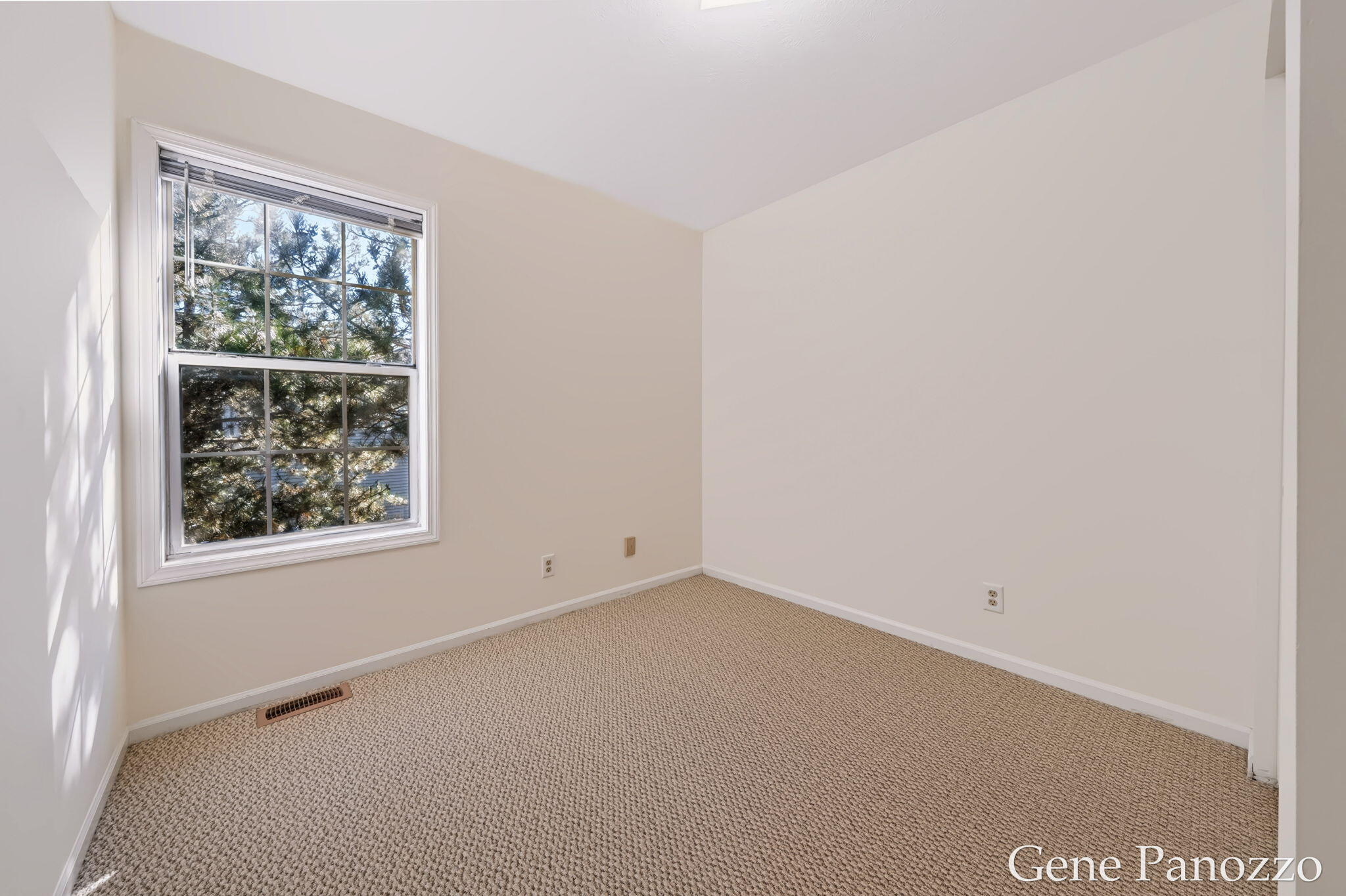 3924 Courtyard Pl SE 11 Grand Rapids MI 49546