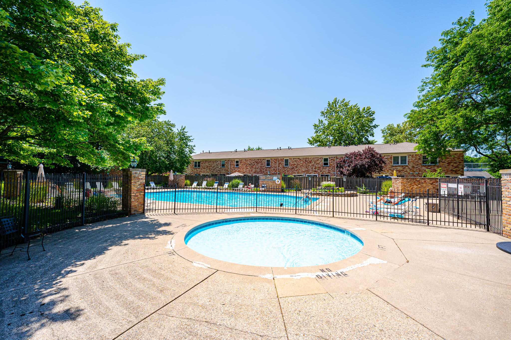 2545 Abbington Drive SE Grand Rapids MI 49506