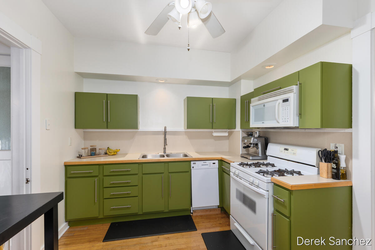 110 Fitzhugh Avenue SE Grand Rapids MI 49506