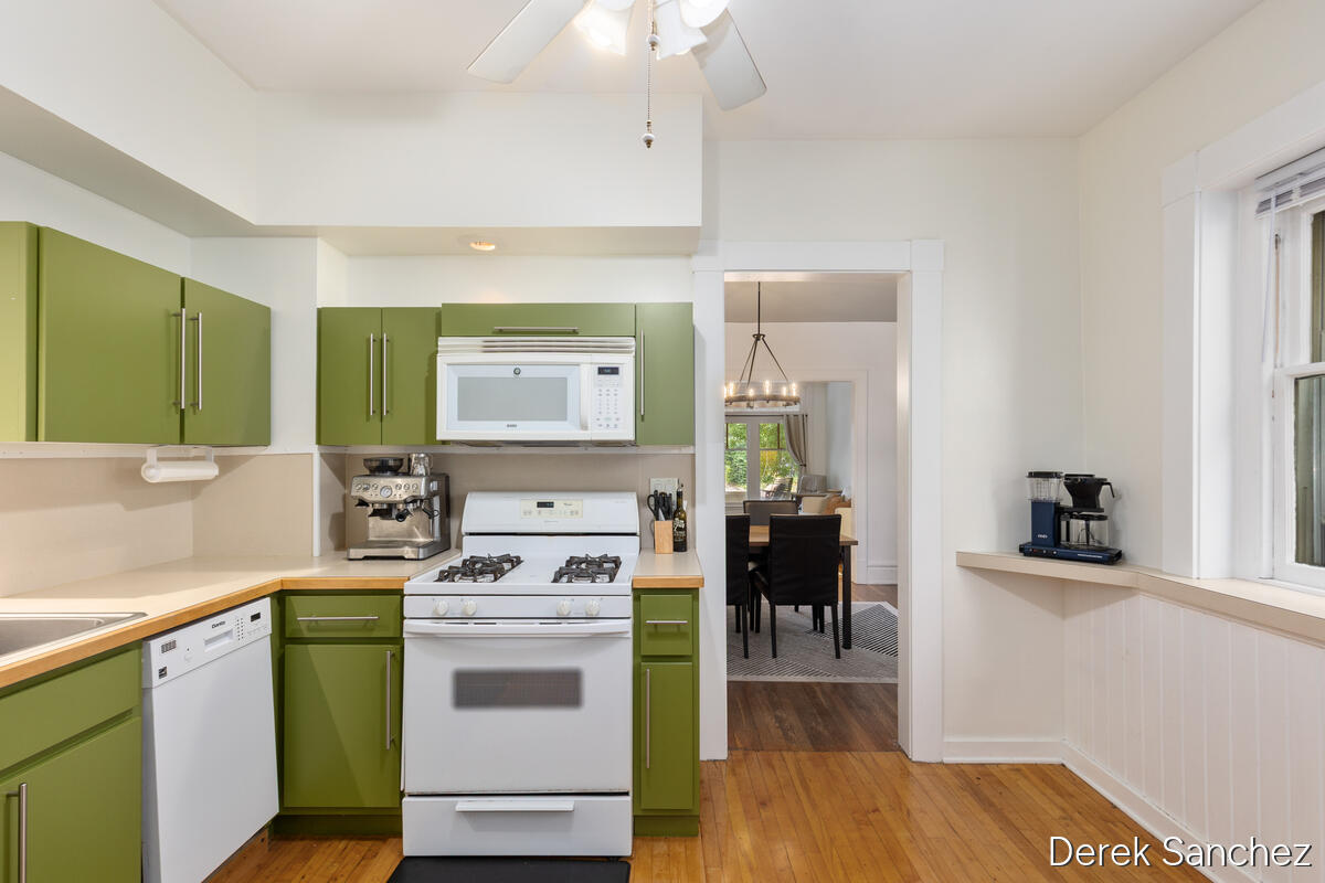 110 Fitzhugh Avenue SE Grand Rapids MI 49506