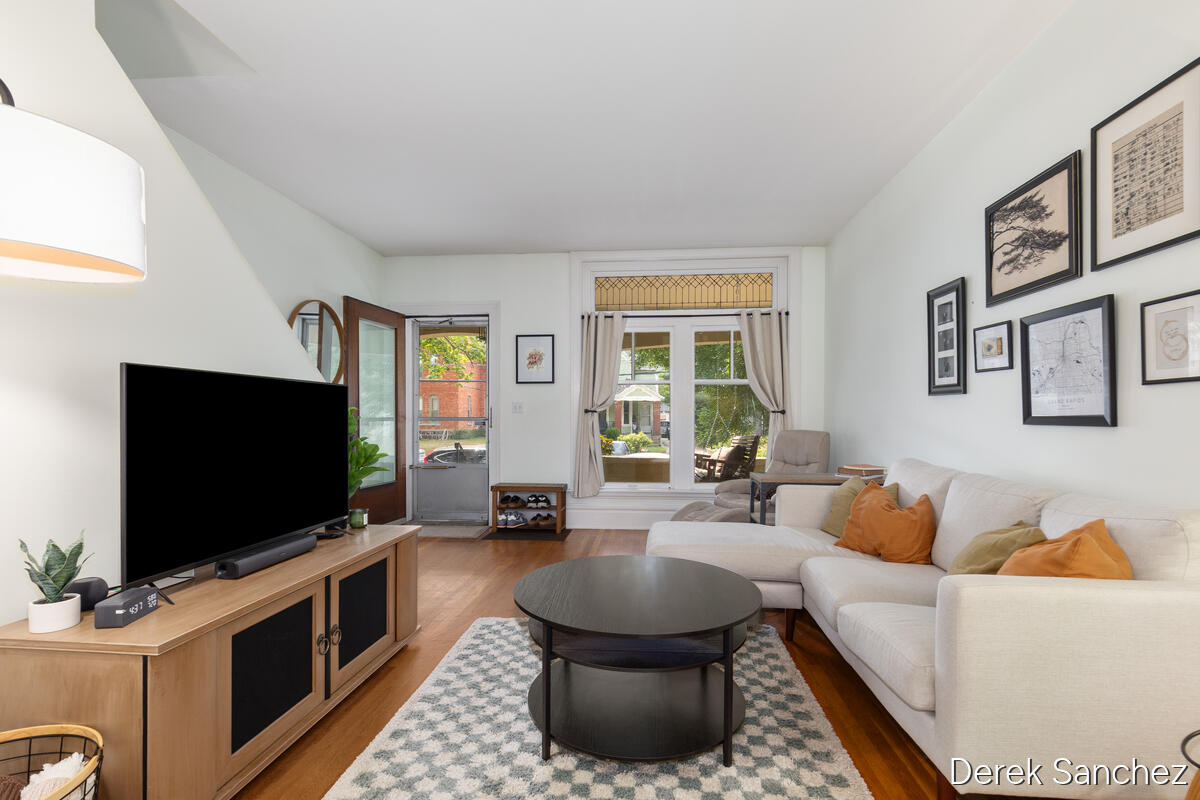 110 Fitzhugh Avenue SE Grand Rapids MI 49506