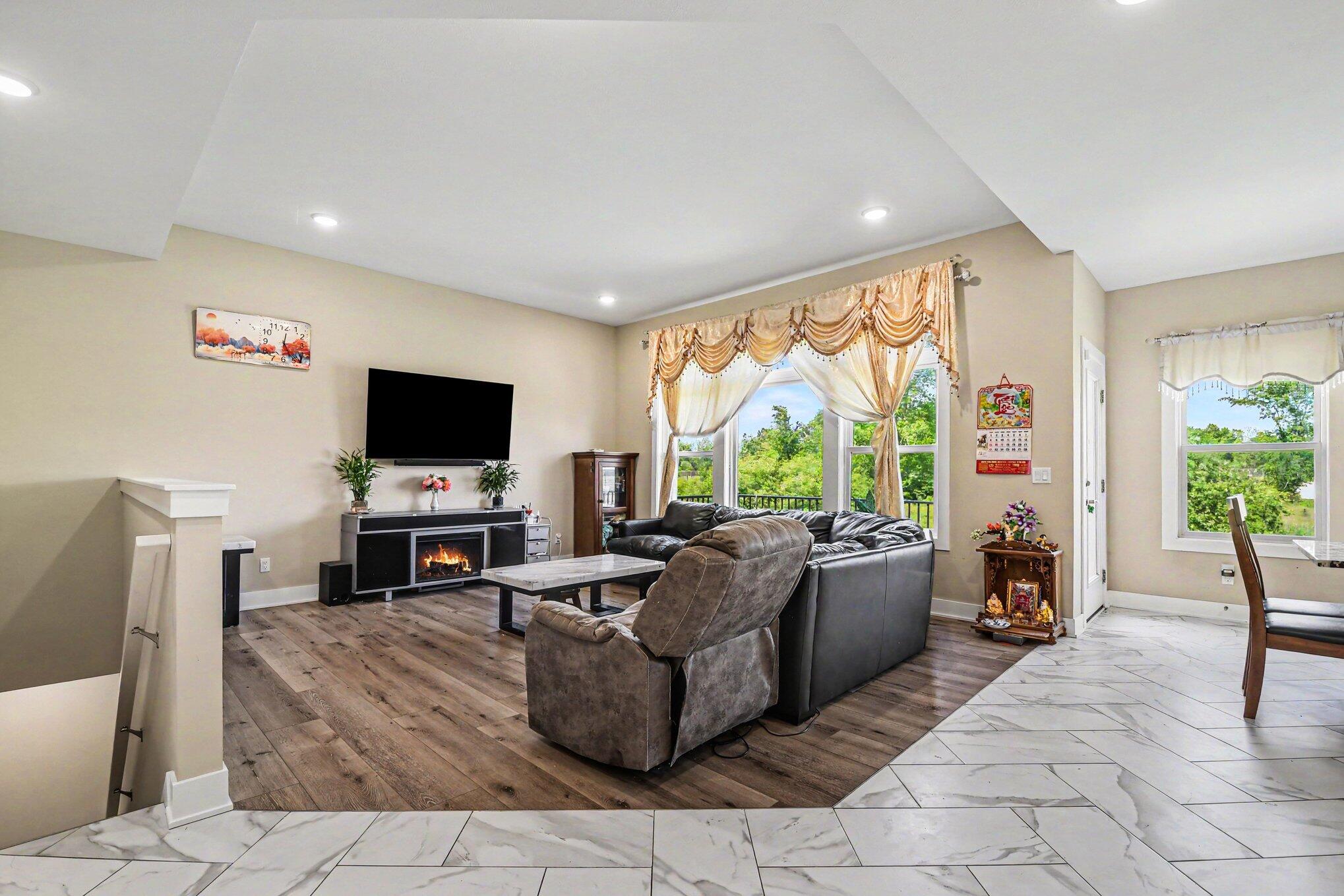 6549 Creekside View Drive SE Grand Rapids MI 49508