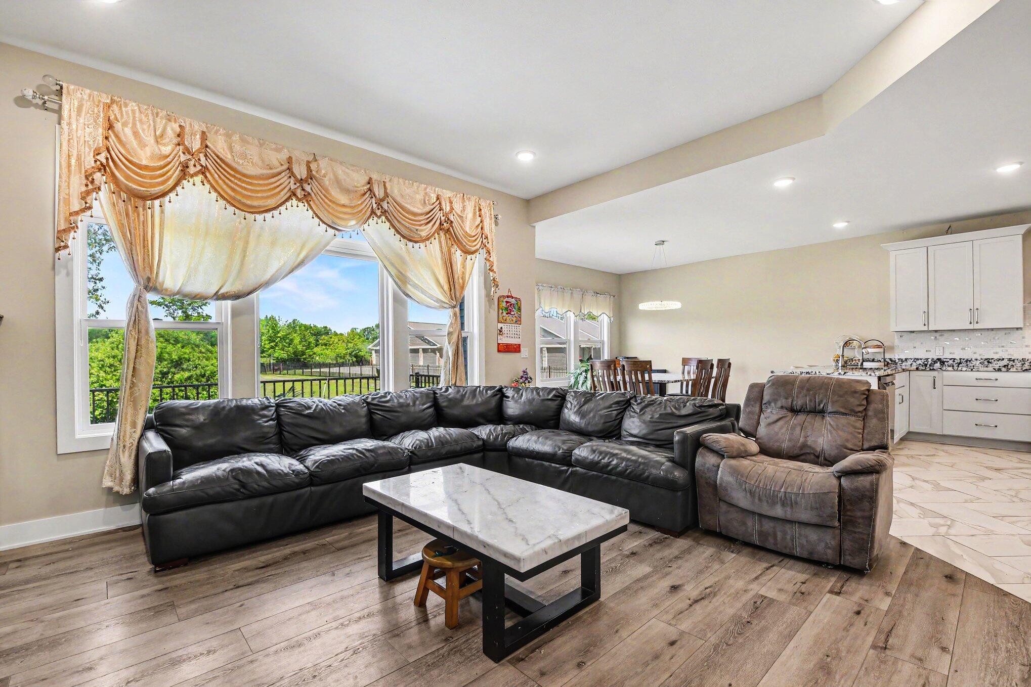 6549 Creekside View Drive SE Grand Rapids MI 49508