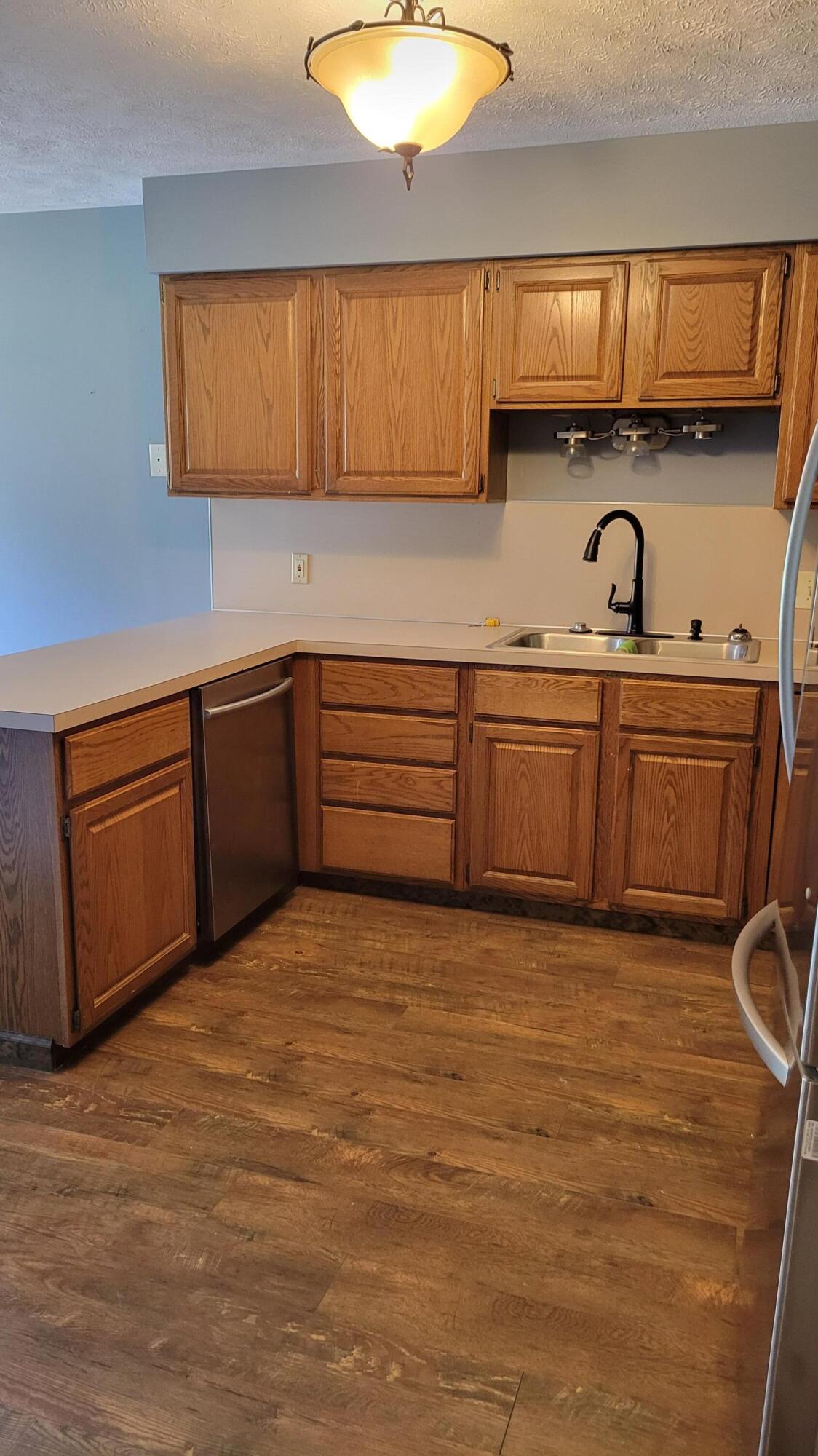 607 Gardenview Drive SW Byron Center MI 49315