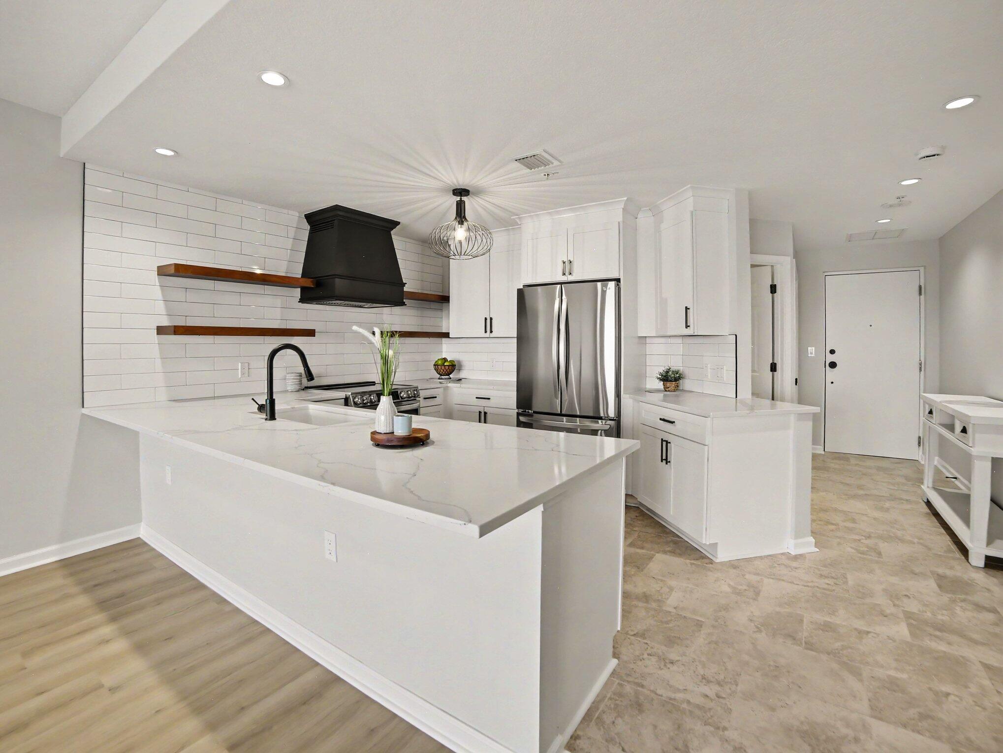 2964 Lakeshore Drive Muskegon MI 49441