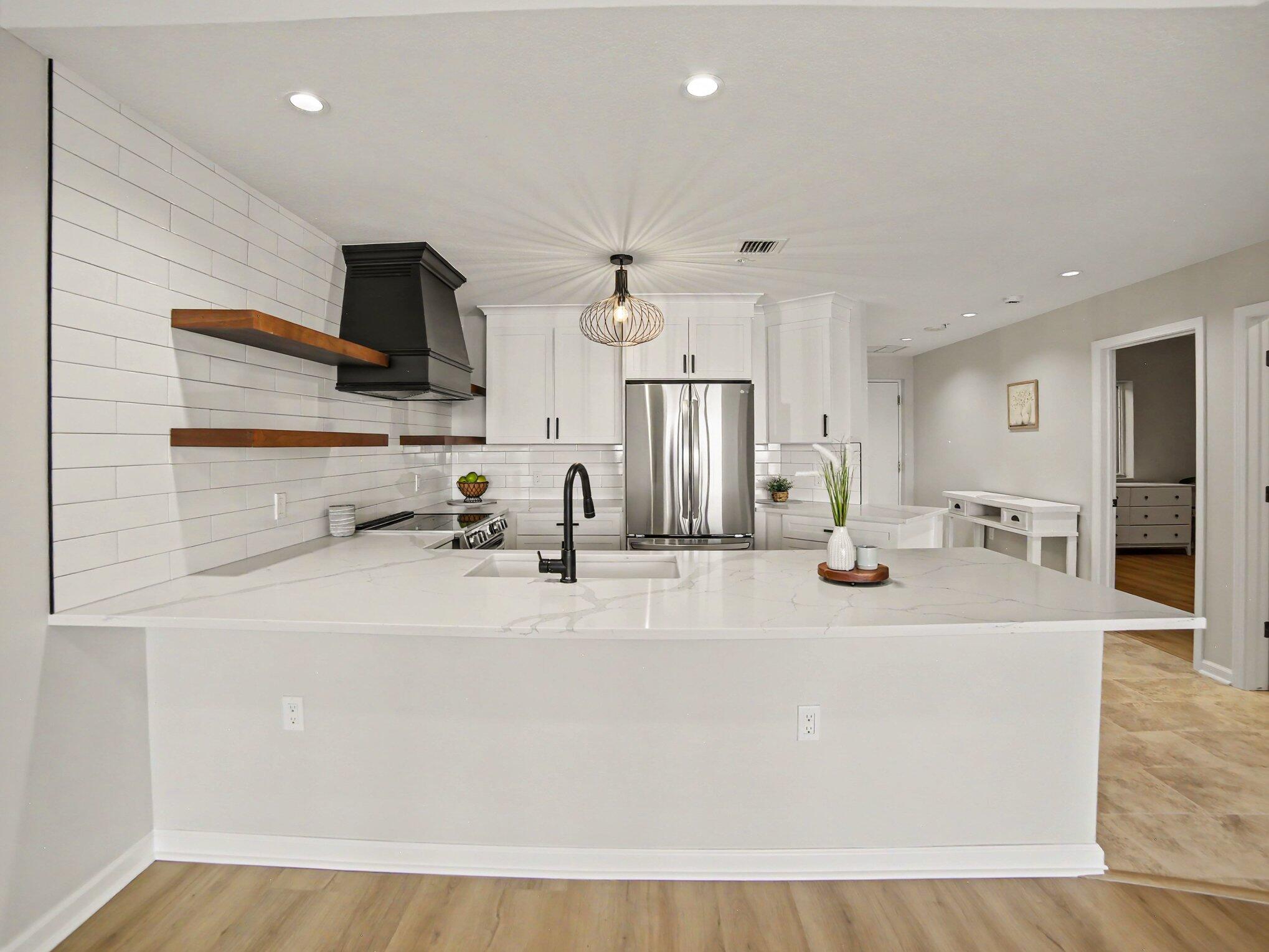 2964 Lakeshore Drive Muskegon MI 49441