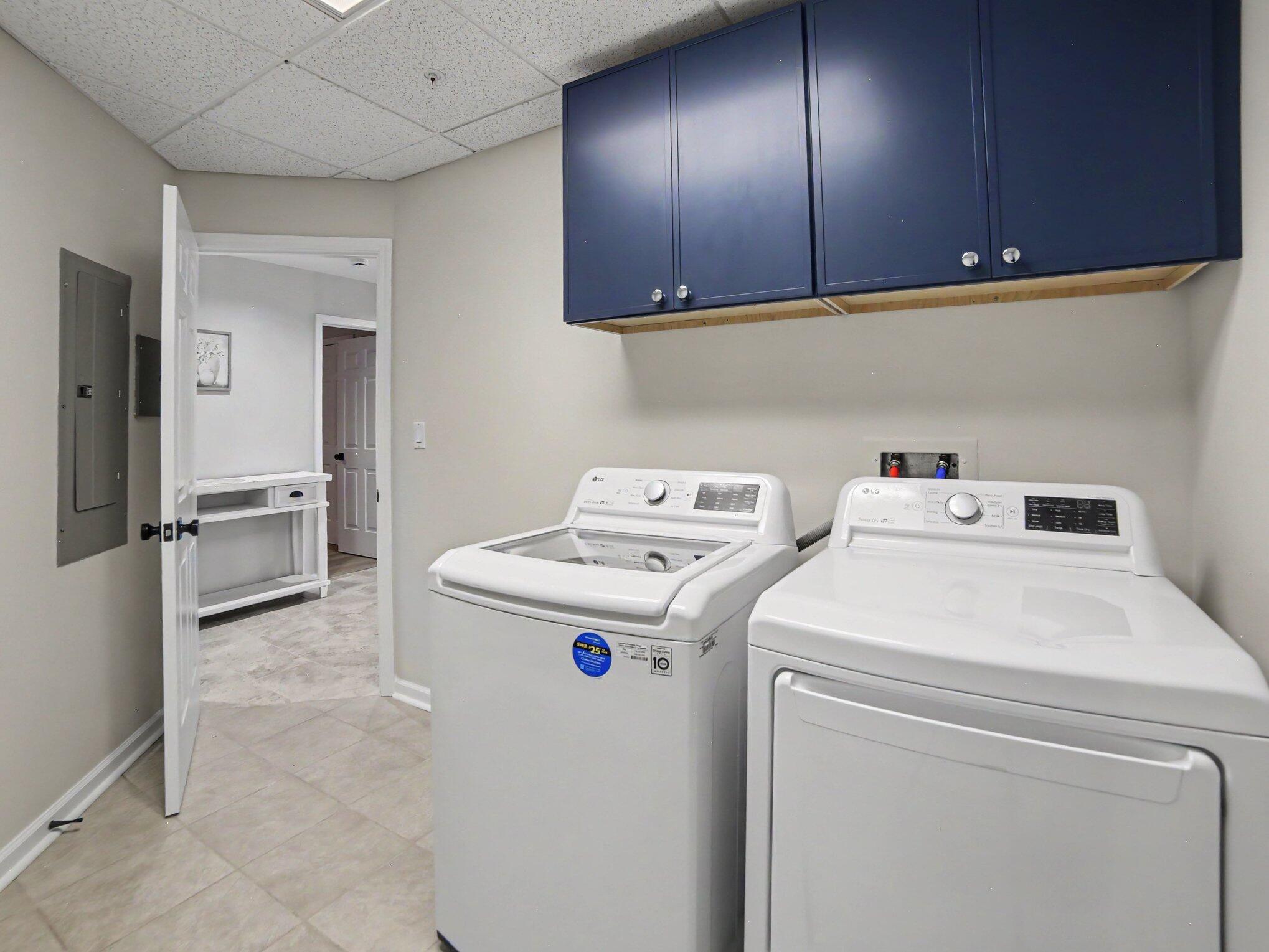 2964 Lakeshore Drive Muskegon MI 49441