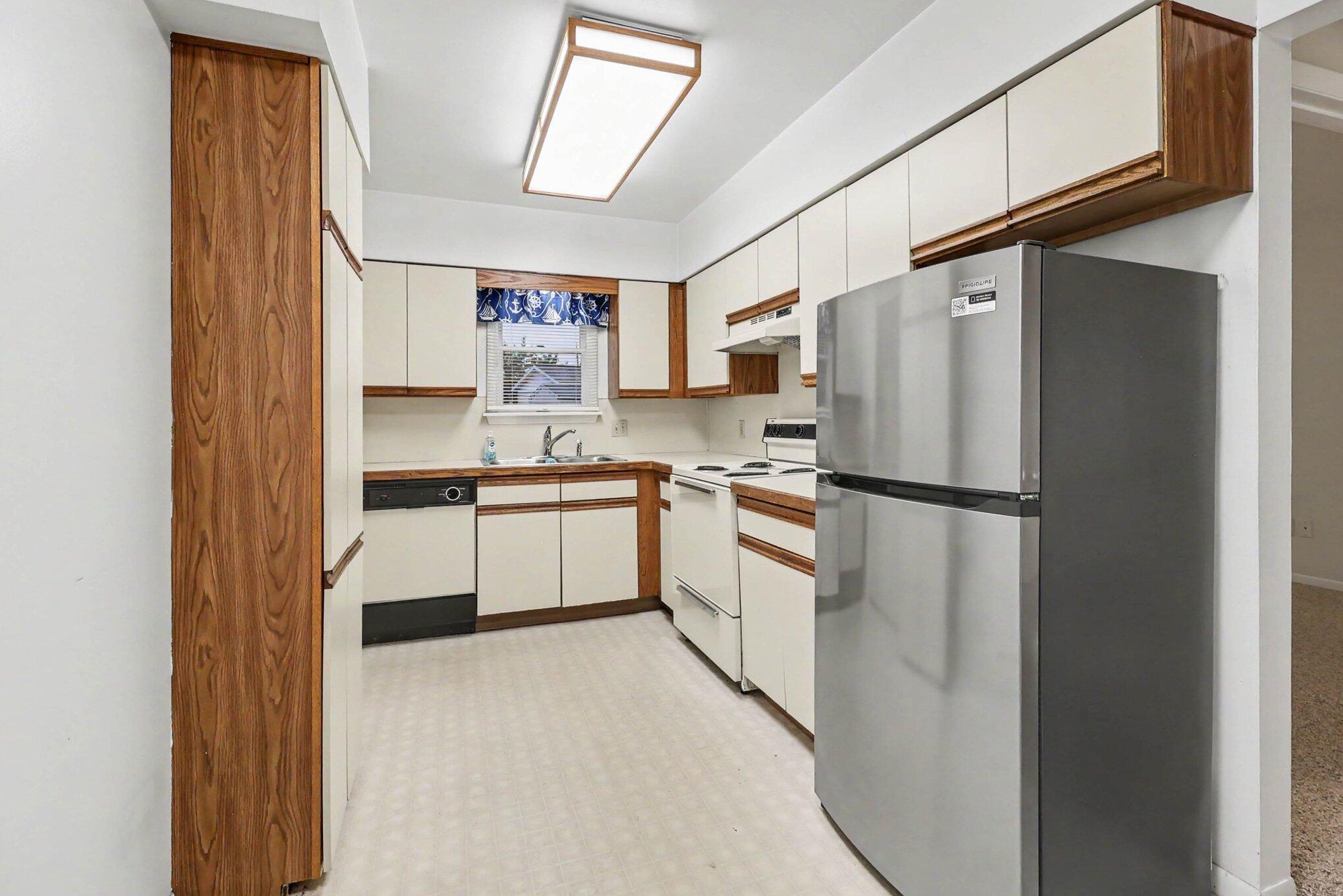 304 S Ferry Street Ludington MI 49431