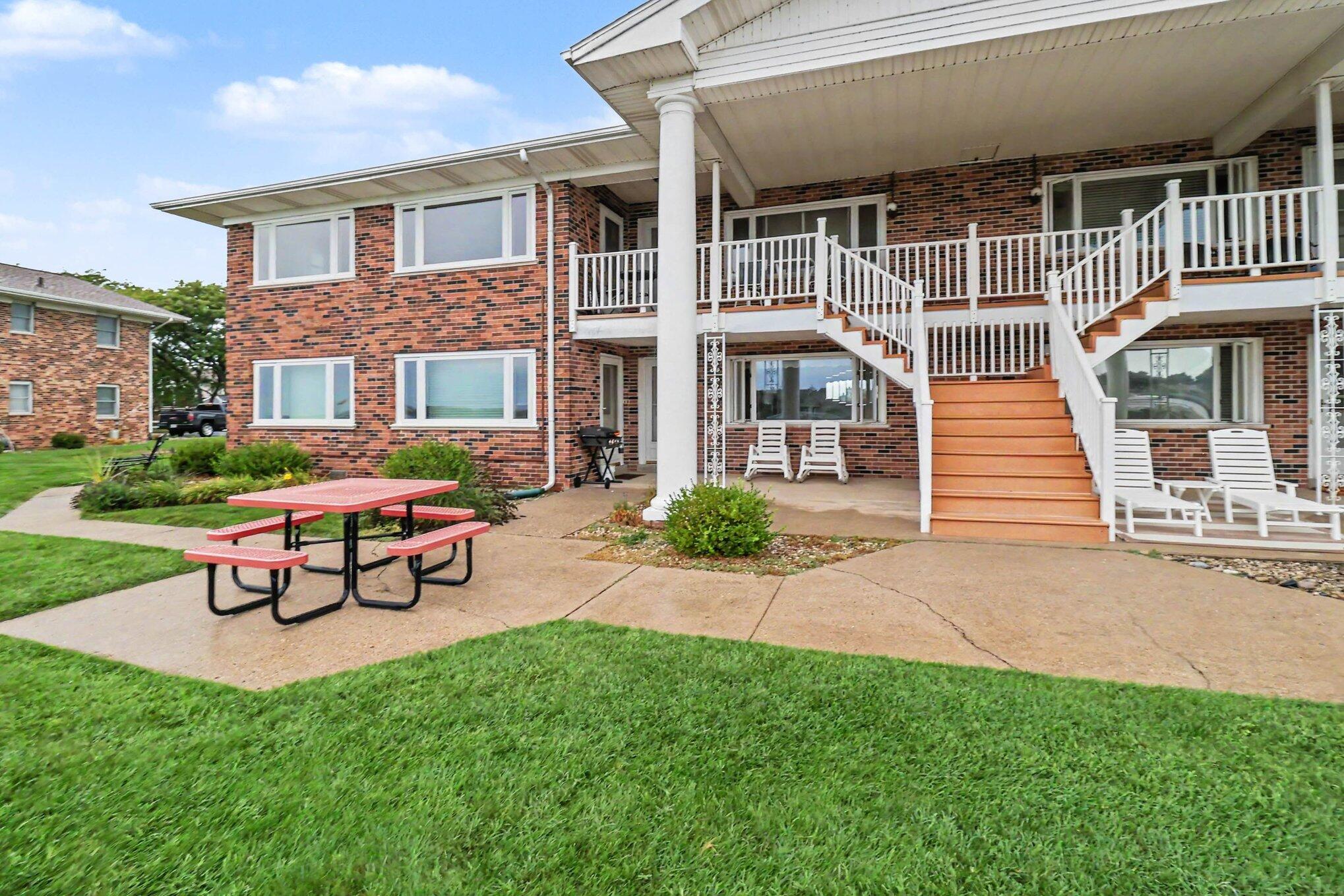 304 S Ferry Street Ludington MI 49431