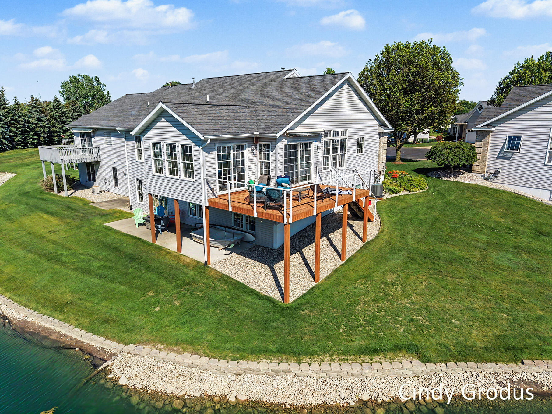 11341 Avocet Court Holland MI 49424