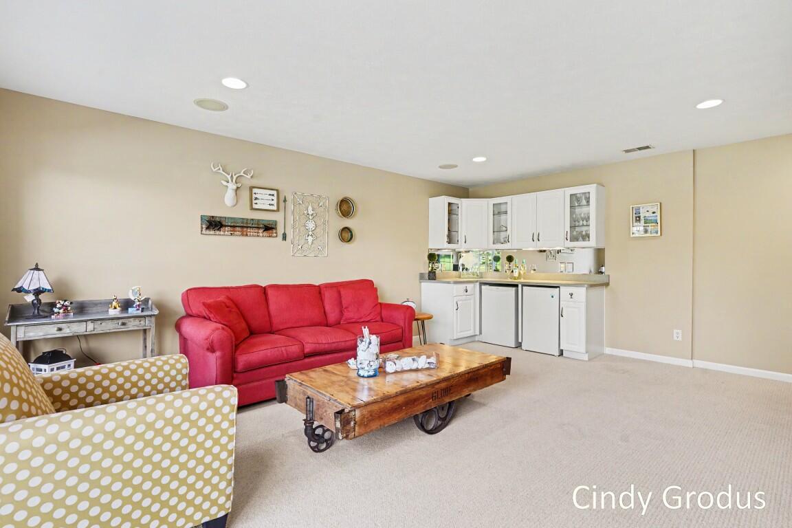 11341 Avocet Court Holland MI 49424